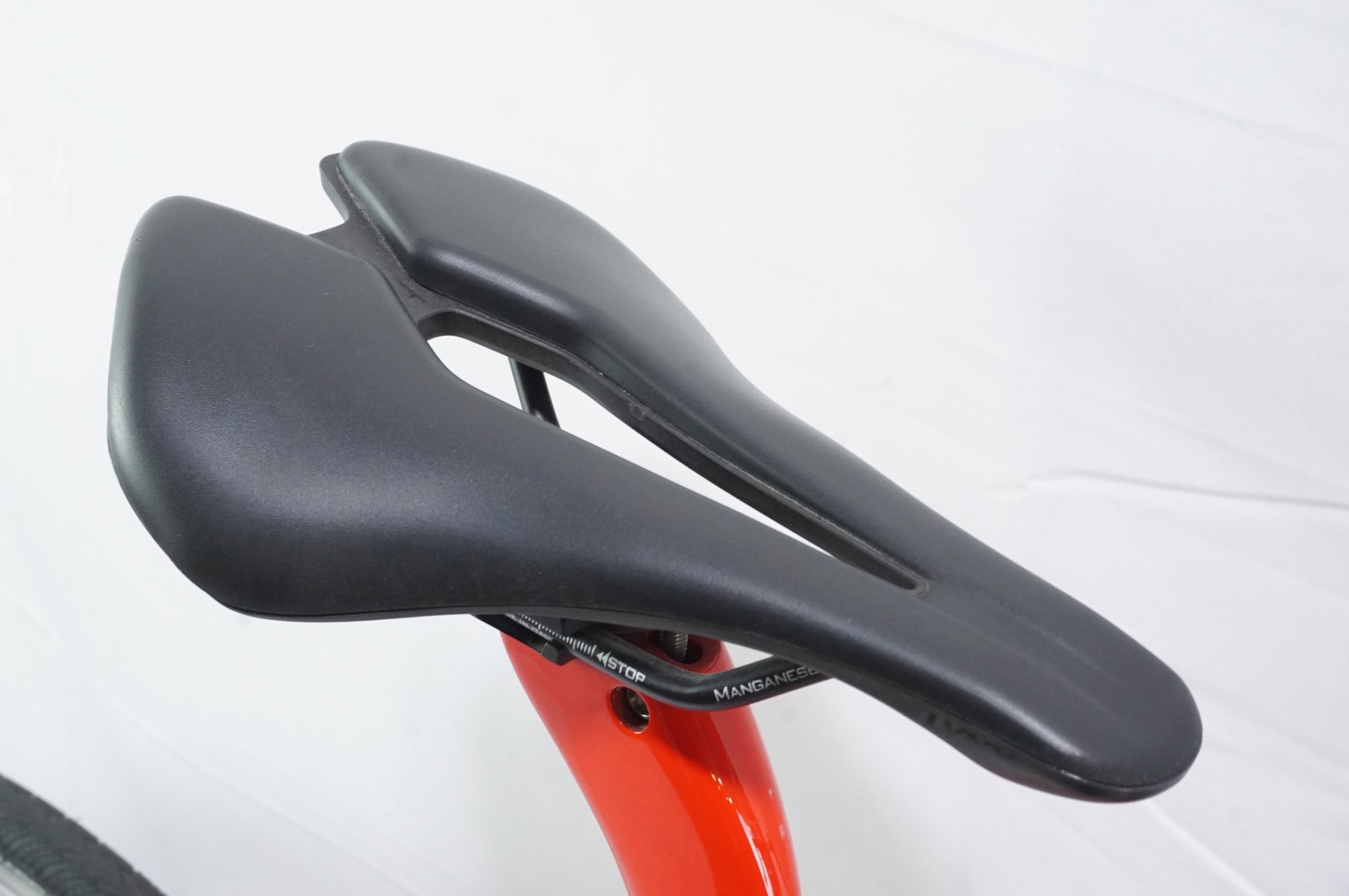 PINARELLO 「ピナレロ」 GAN 105 2020年モデル ロードバイク / 中目黒店