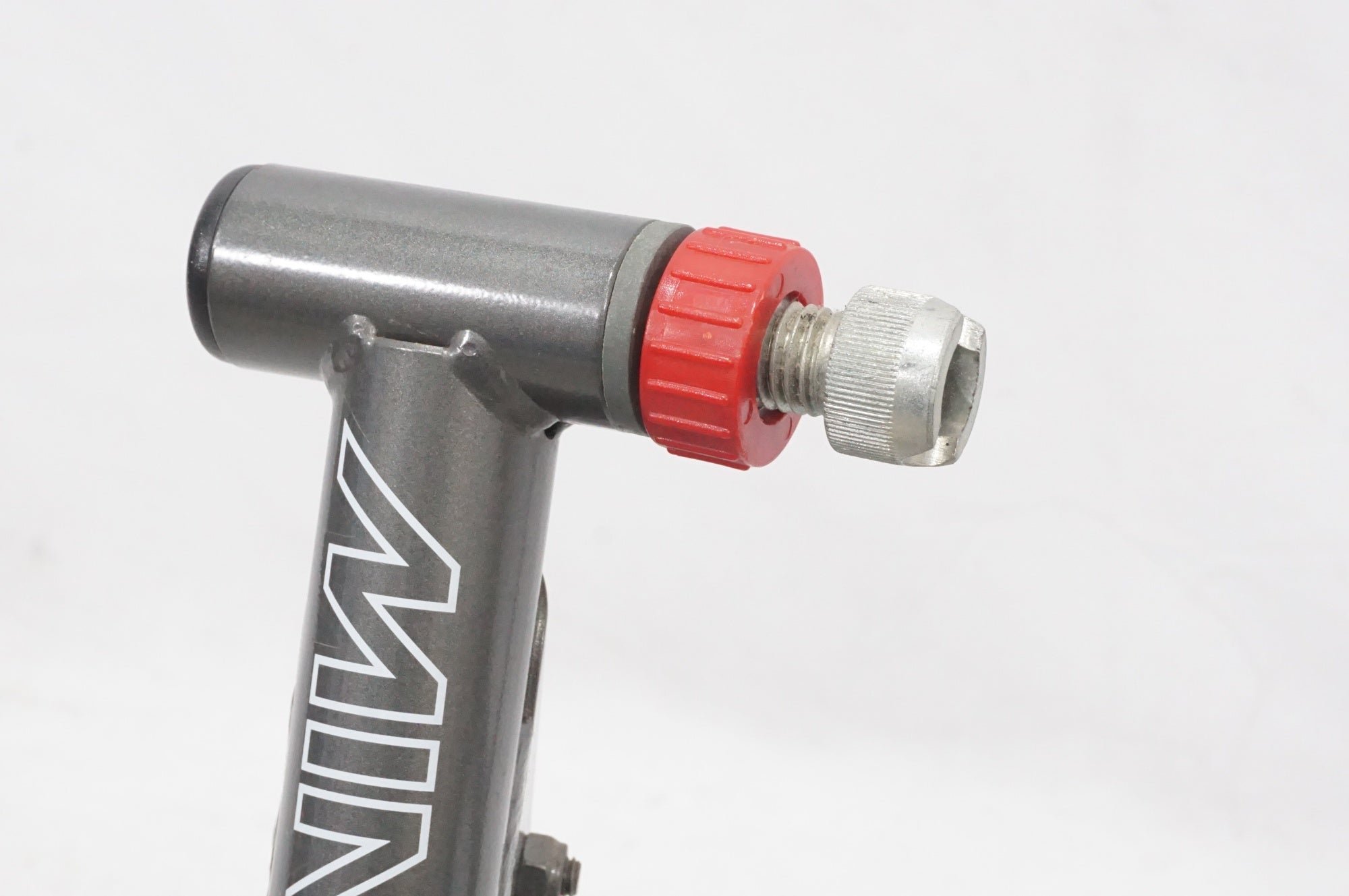 MINOURA 「ミノウラ」 V130 サイクルトレーナー / AKIBA店