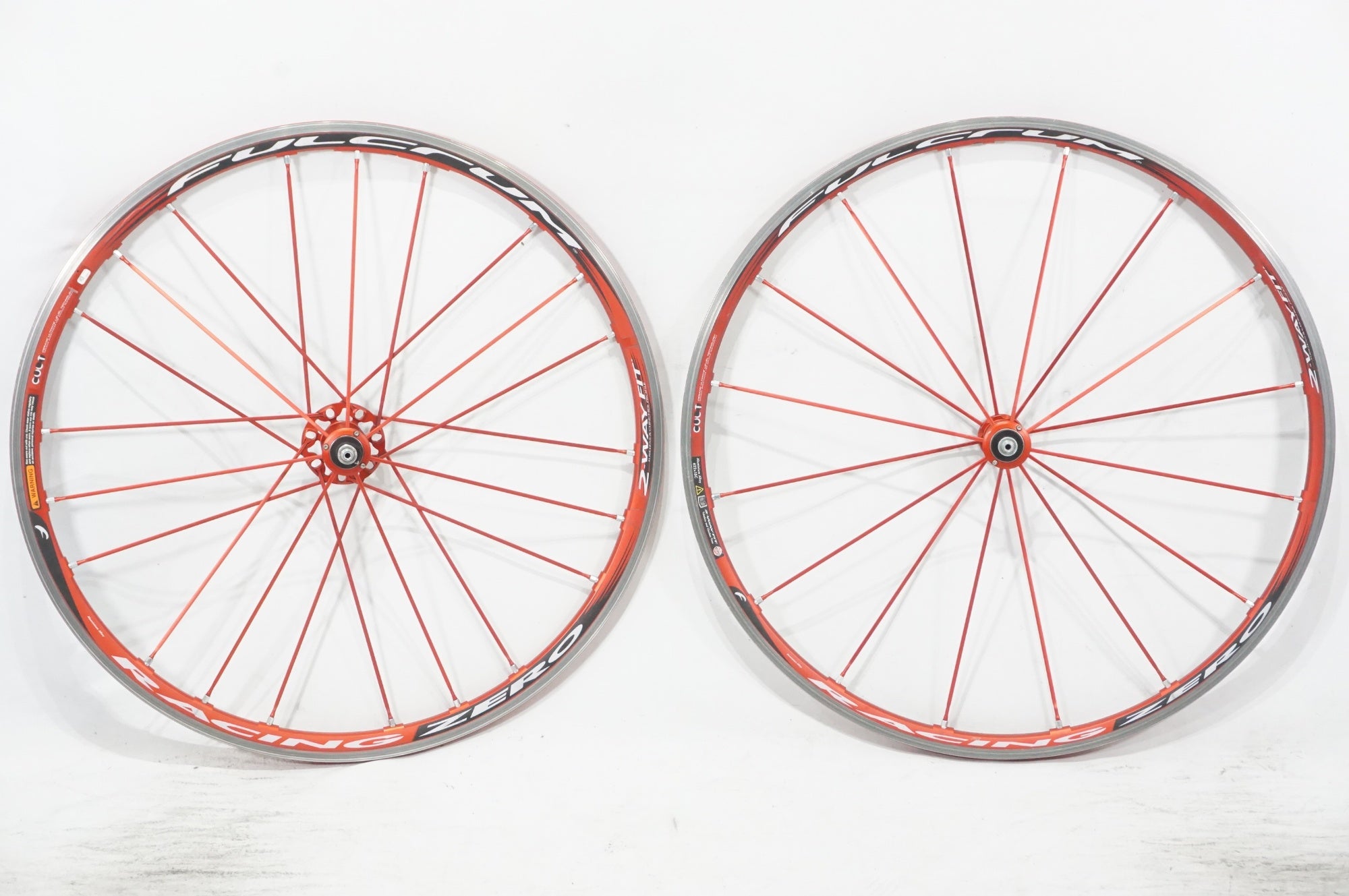 FULCRUM 「フルクラム」 RACING ZERO 2WAY-FIT CULT シマノ11速 ホイールセット / AKIBA店