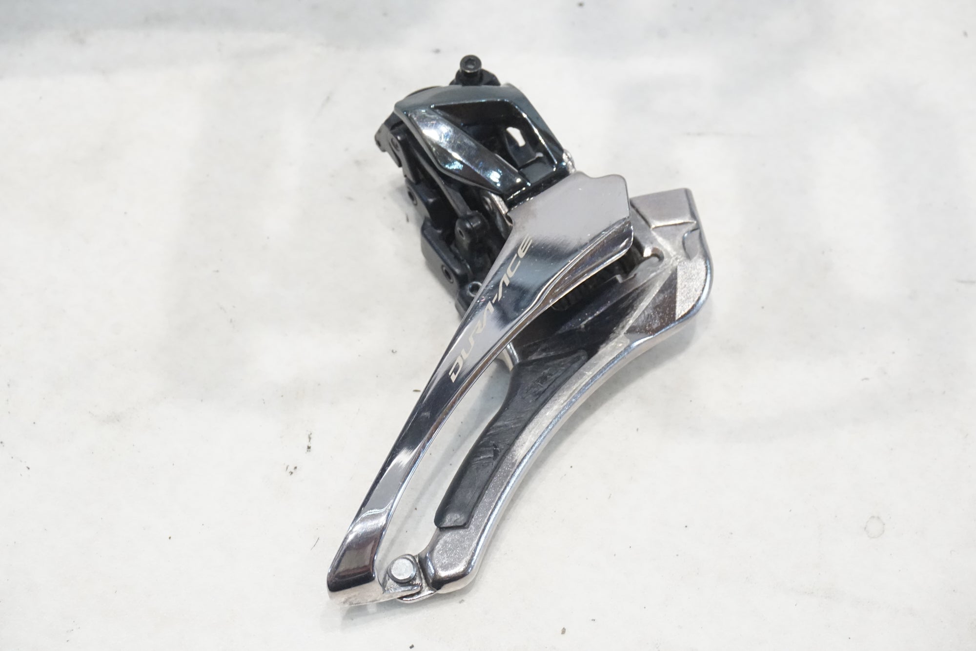 SHIMANO 「シマノ」 DURA-ACE FD-R9100 フロントディレイラー / 横浜