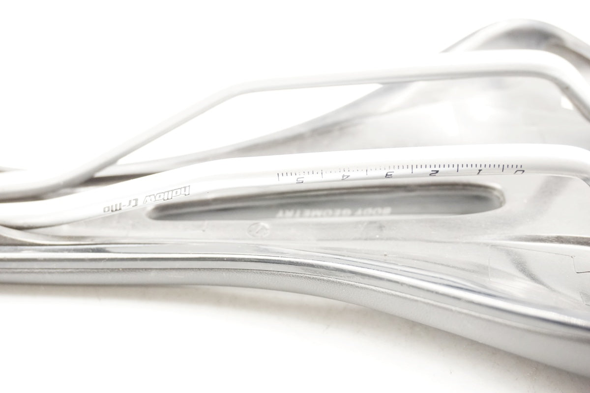 SPECISLIZED 「スペシャライズド」 TOUPE サドル / 奈良店