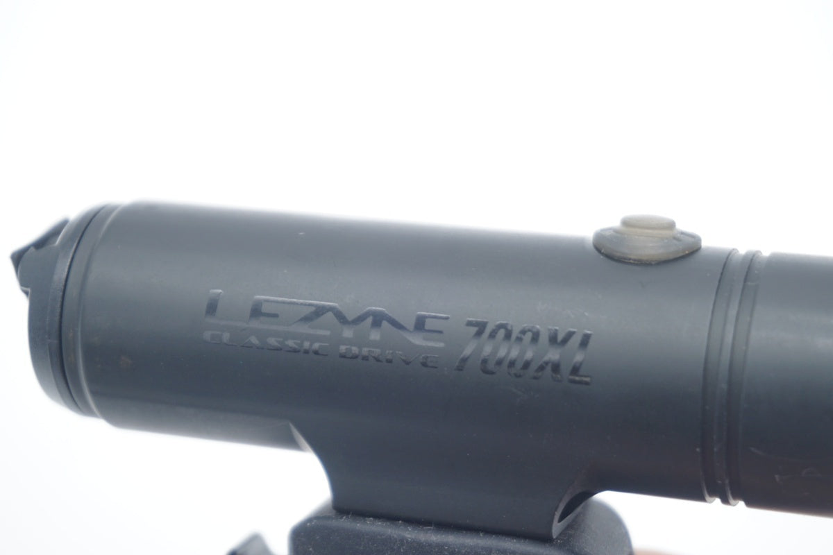 LEZYNE 「レザイン」 700XL フロントライト / 京都八幡店