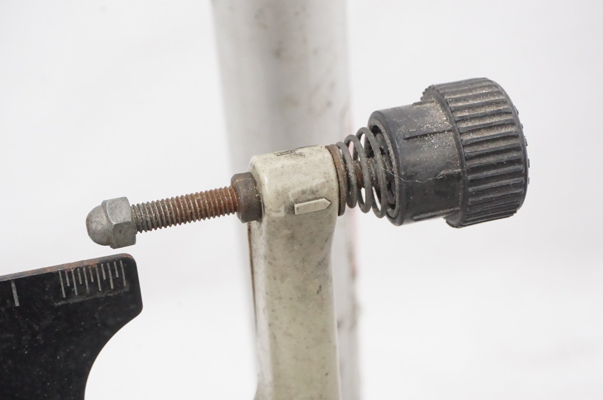 MINOURA 「ミノウラ」 WORKMAN PRO 振れ取り台 / AKIBA店