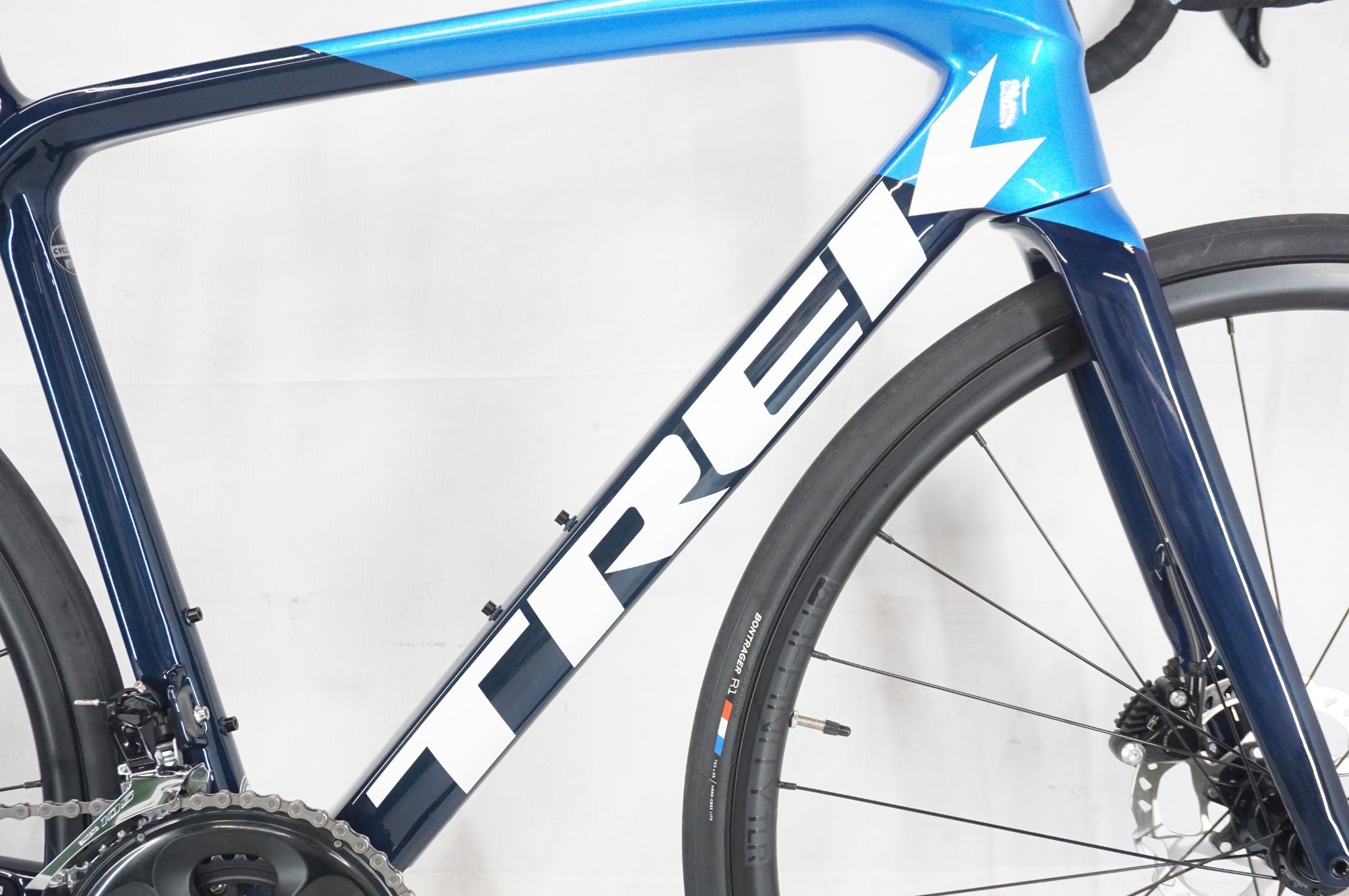 TREK 「トレック」 EMONDA SL5 DISC 2022年モデル ロードバイク / 阪急