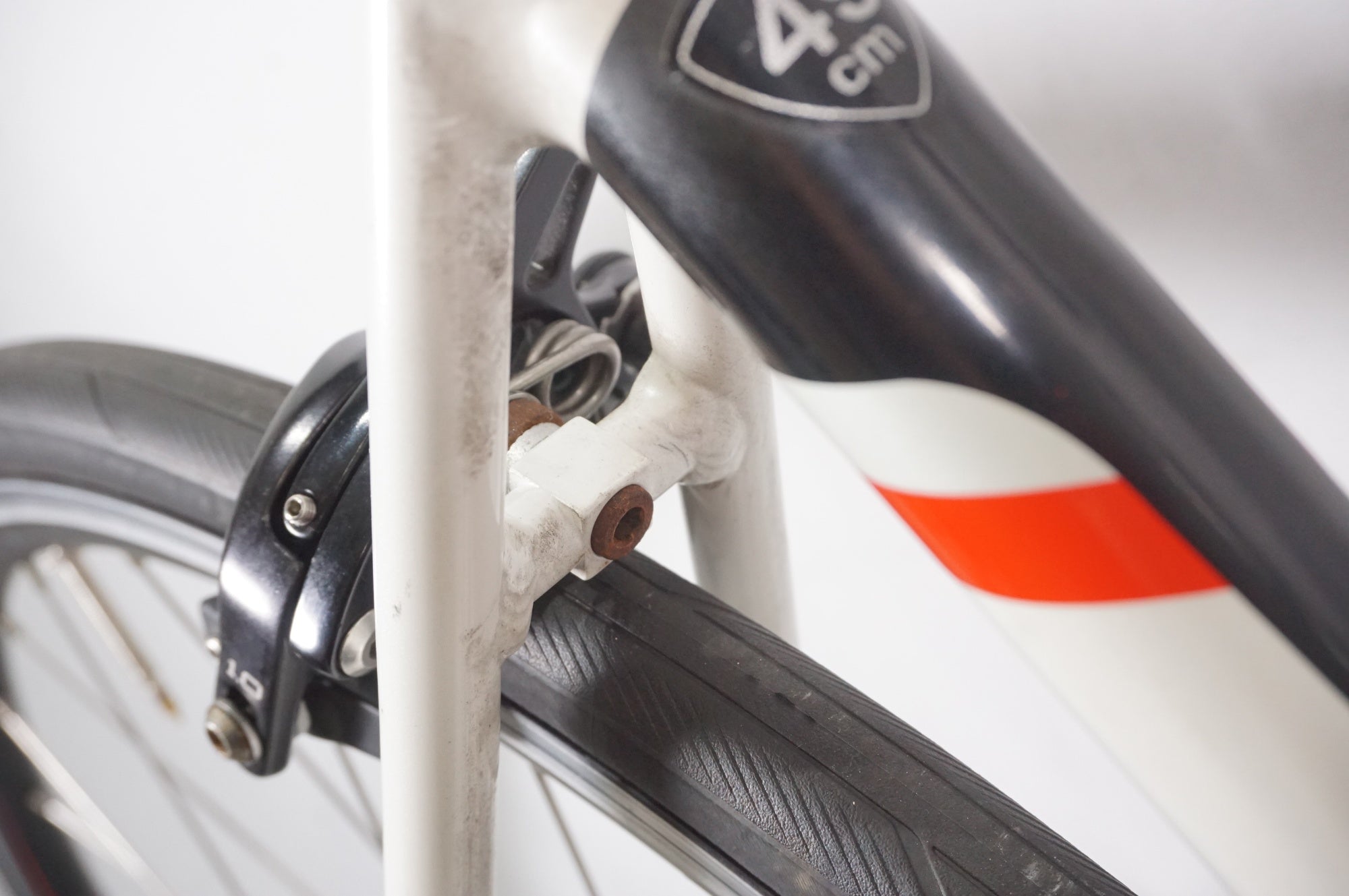 SPECIALIZED 「スペシャライズド」 ALLEZ SPORT 2016年モデル ロードバイク / AKIBA店