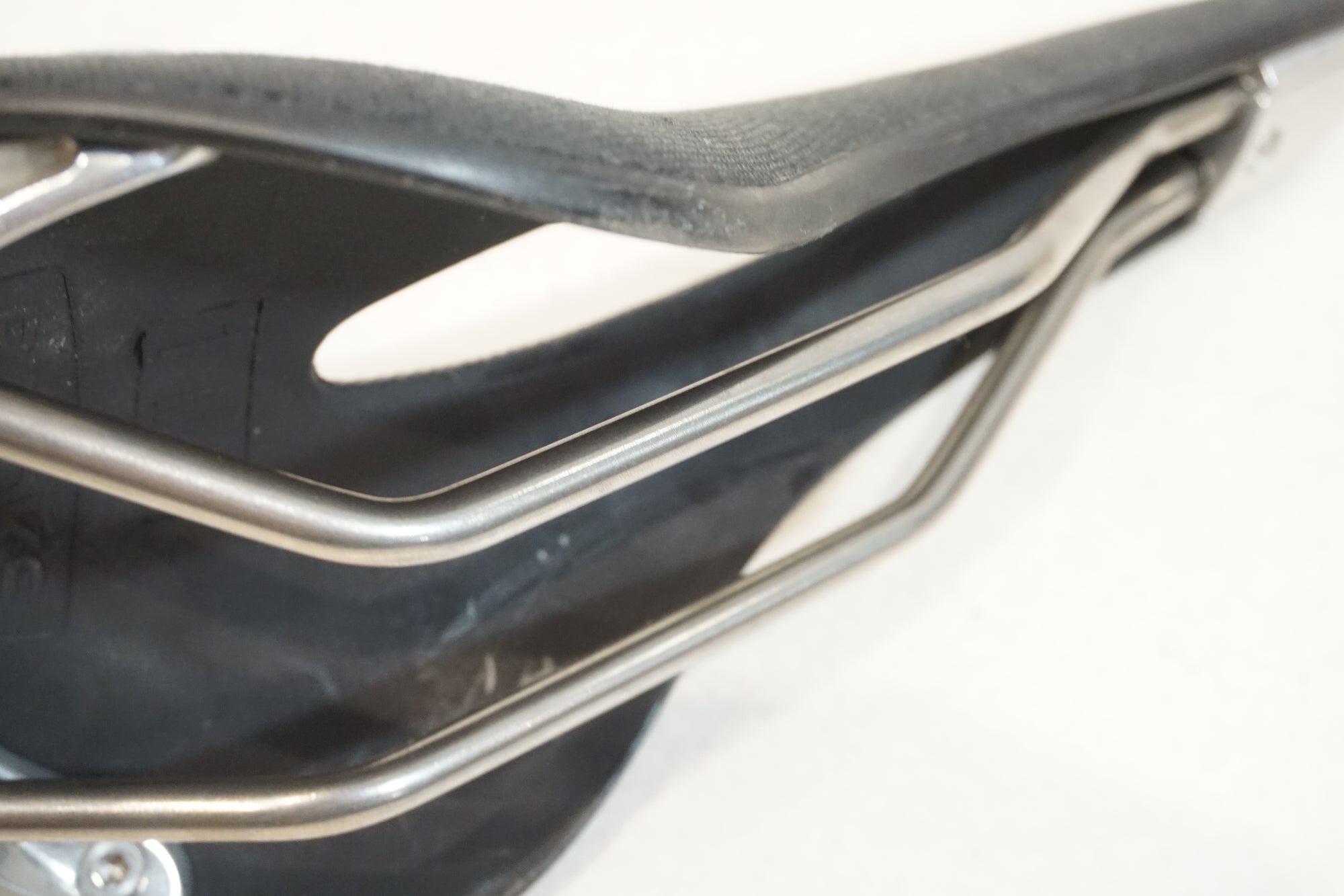 BROOKS 「ブルックス」 CAMBIUM C15 スチールレール サドル / 横浜戸塚店