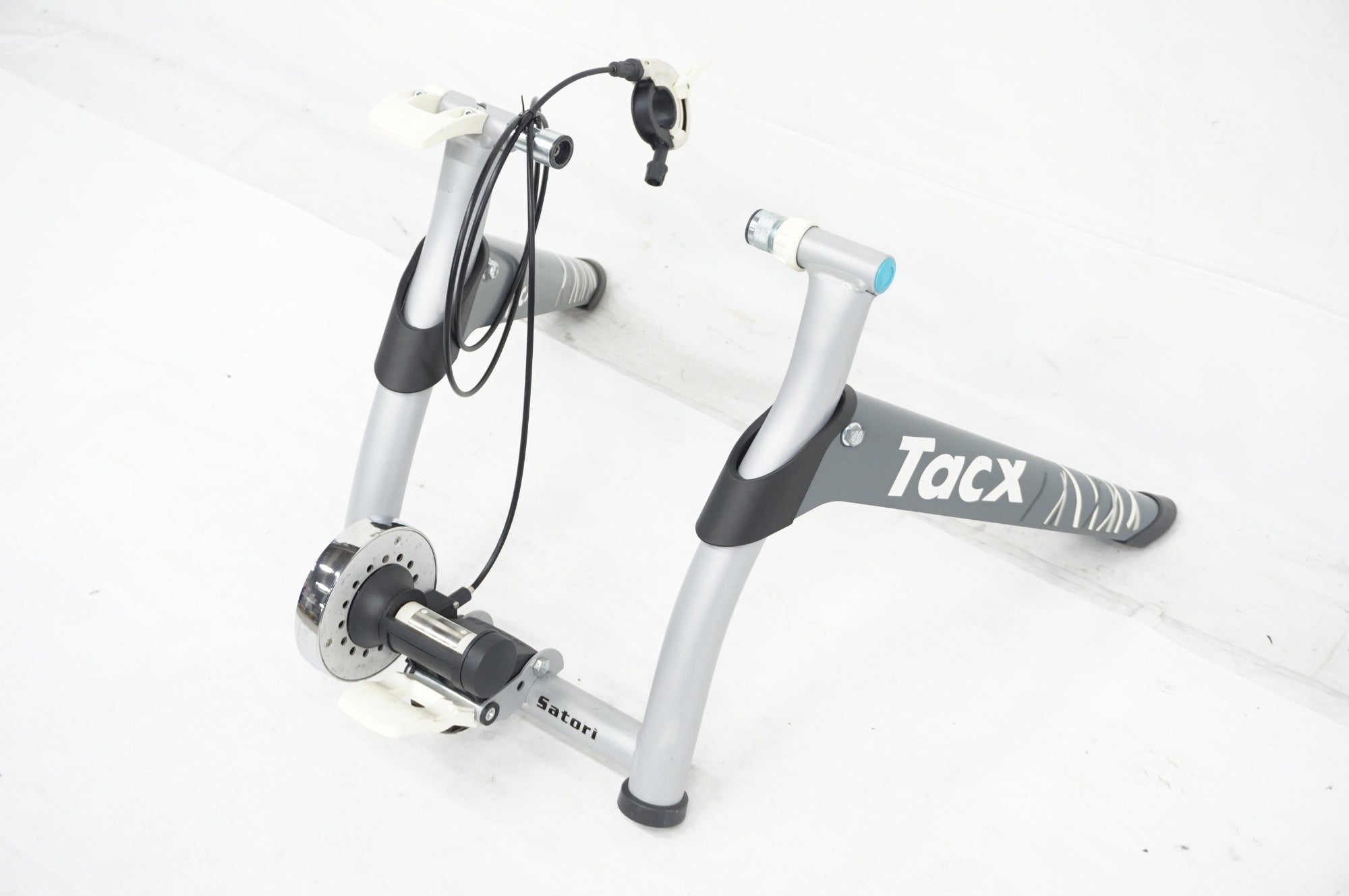 TACX 「タックス」 SATORI サイクルトレーナー / 阪急塚口店