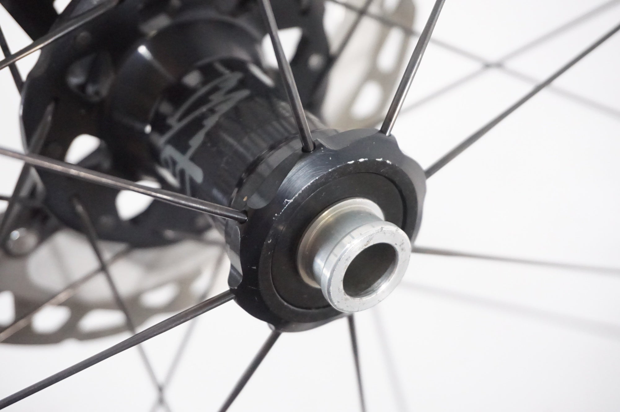 CAMPAGNOLO 「カンパニョーロ」 SHAMAL CARBON DB 2-WAY FIT シマノ11速 ホイールセット / AKIBA店