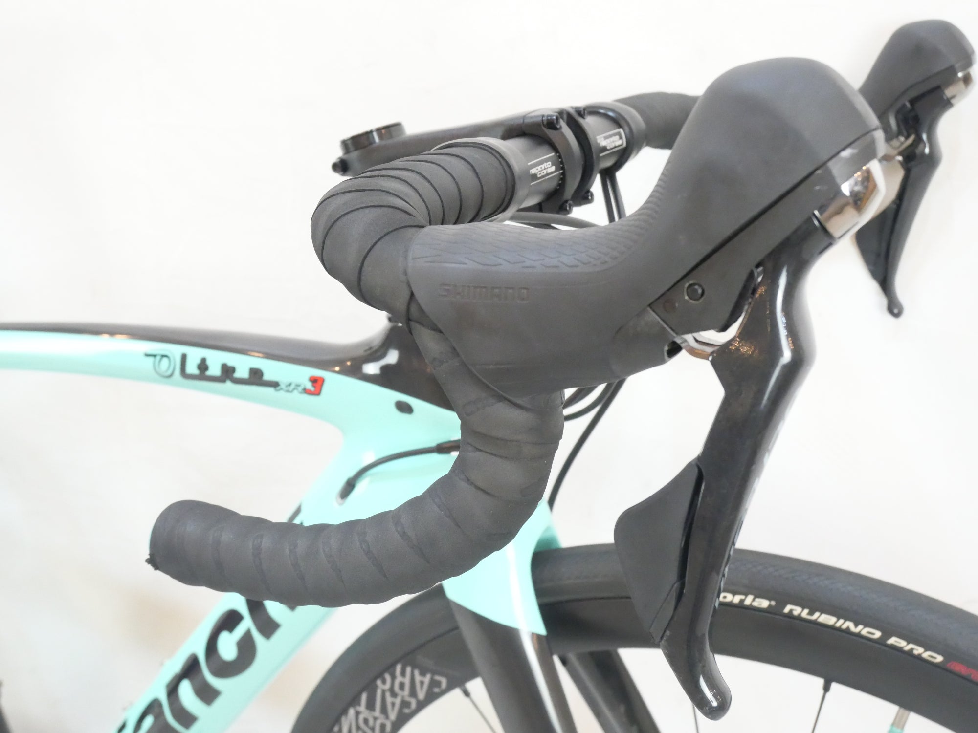BIANCHI 「ビアンキ」 OLTRE XR3 ULTEGRA 2021年モデル ロードバイク / バイチャリ浦和ベース