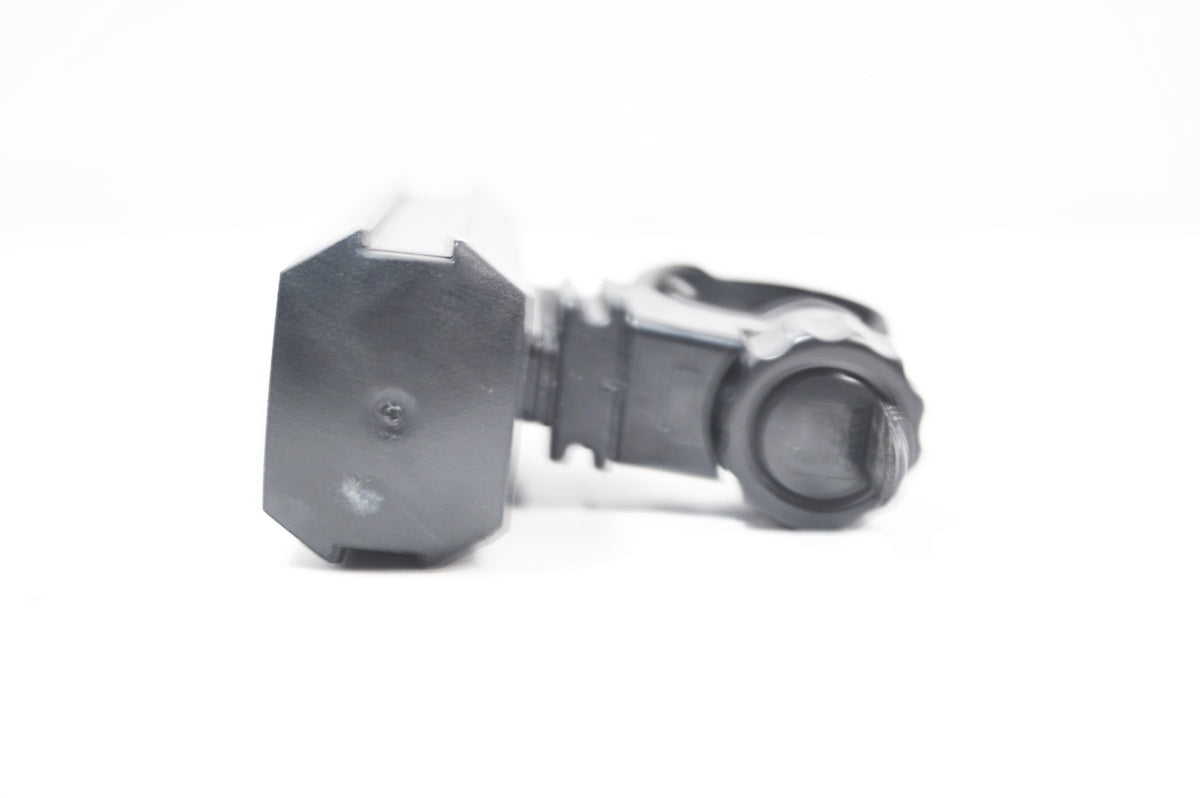 CATEYE 「キャットアイ」 AMPP500 フロントライト / バイチャリ世田谷店