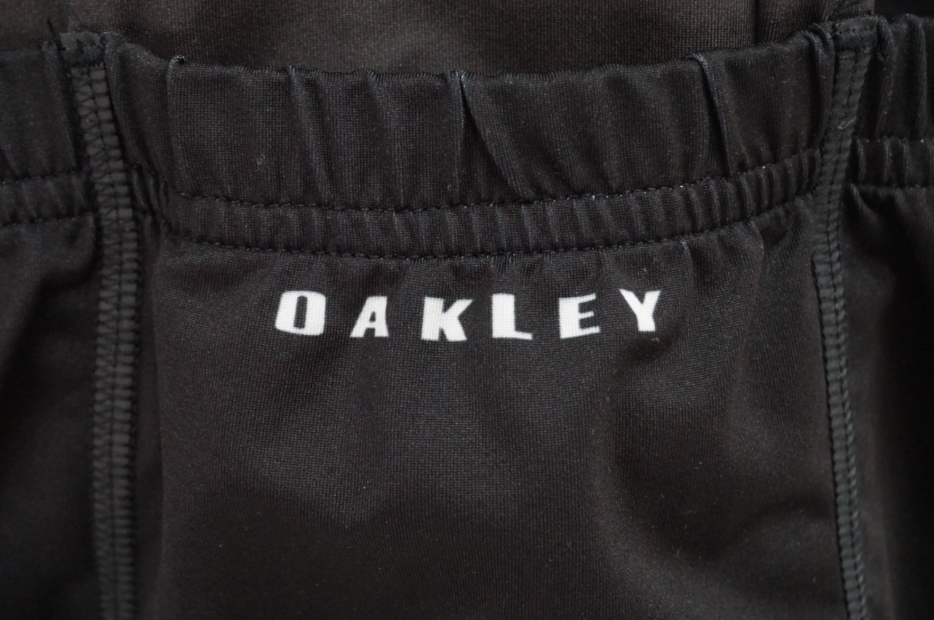 OAKLEY 「オークリー」 Mサイズ 半袖サイクルジャージ＆ビブショーツセット / 大宮店