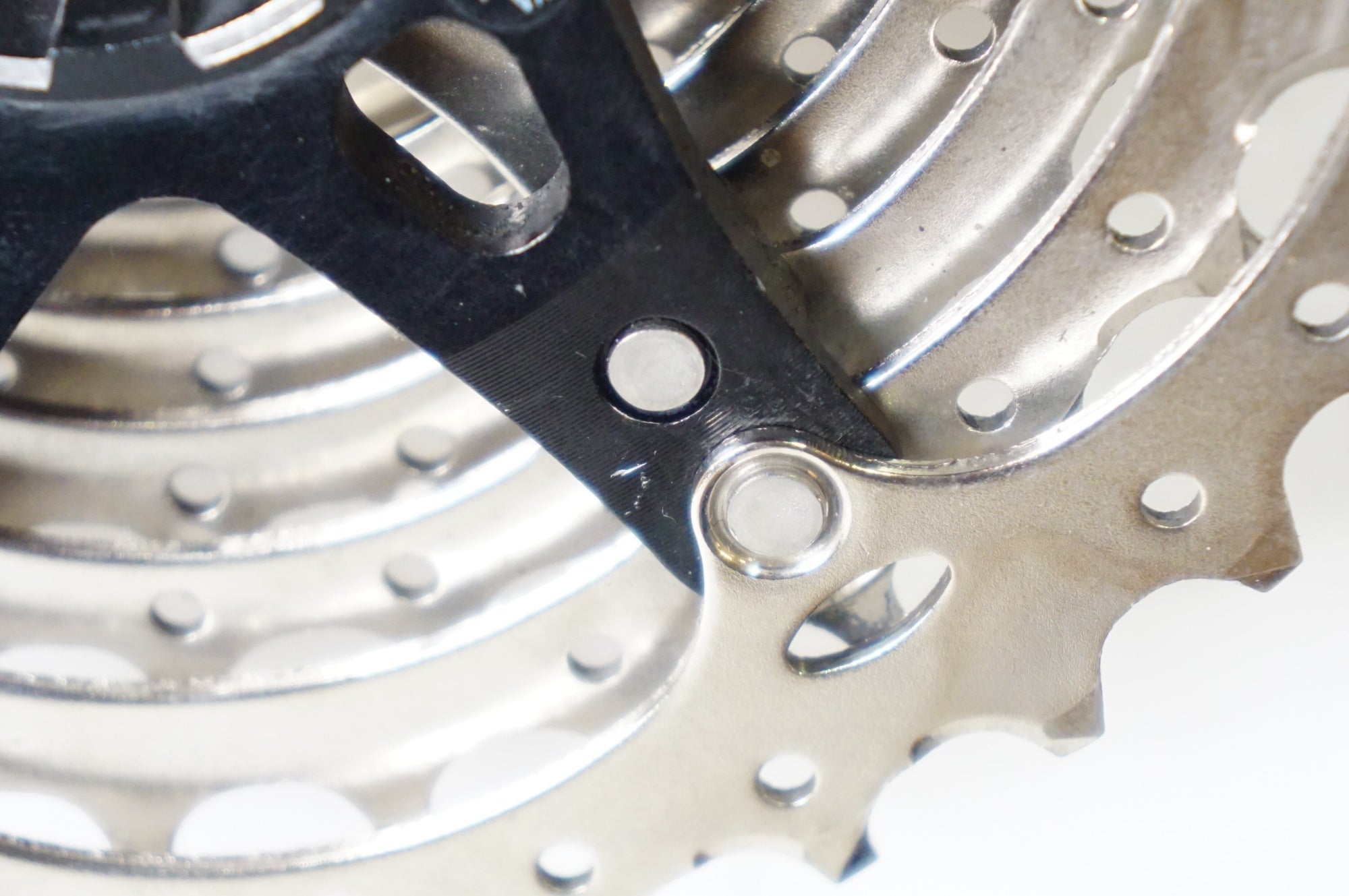 かずゅ555　SHIMANO 20nium HG 右巻き SHIMANO 「シマノ」 CS-HG700-11 11-34T スプロケット / 熊谷本店