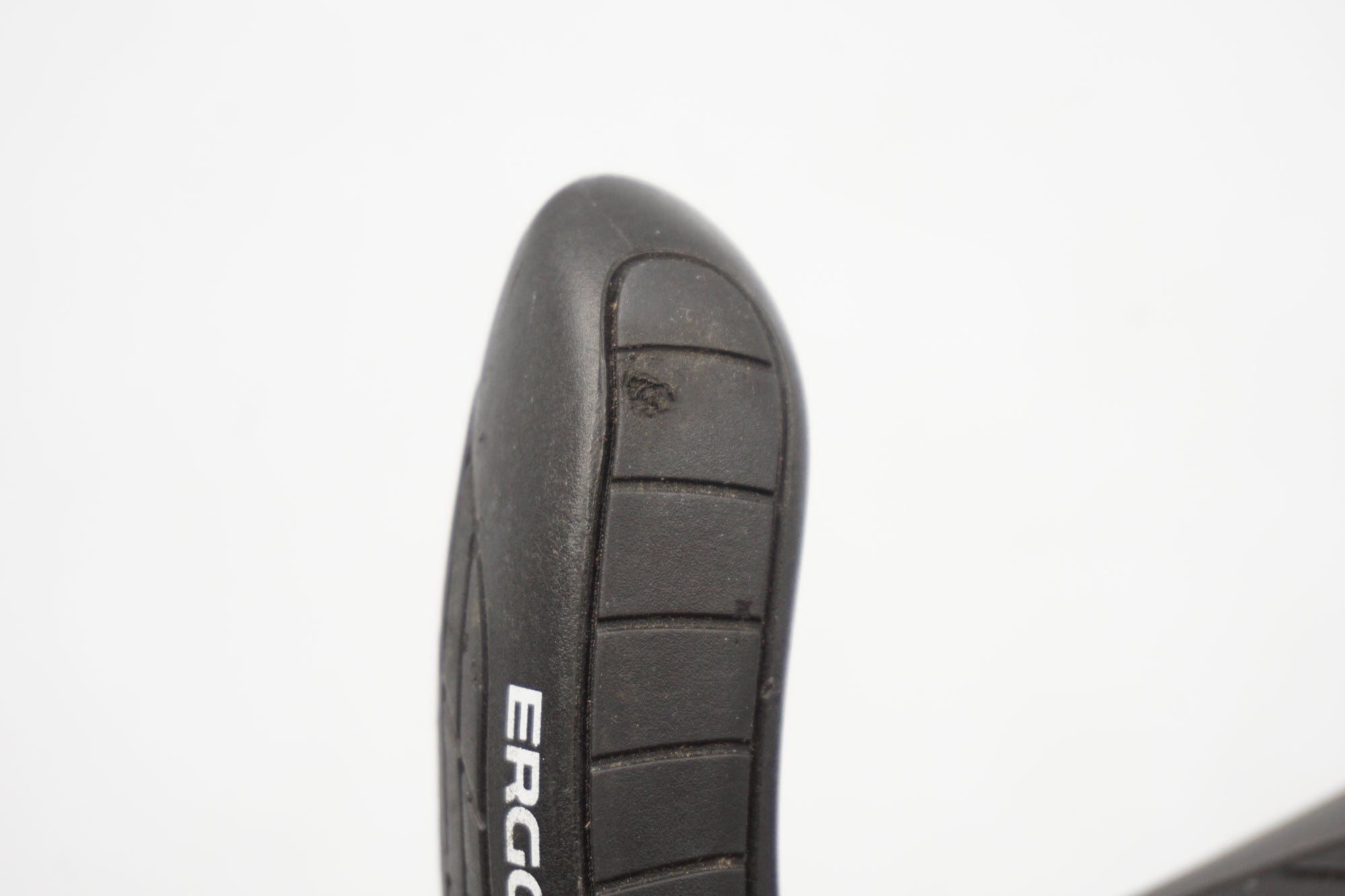 ERGON 「エルゴン」 GS3 グリップ / 奈良店