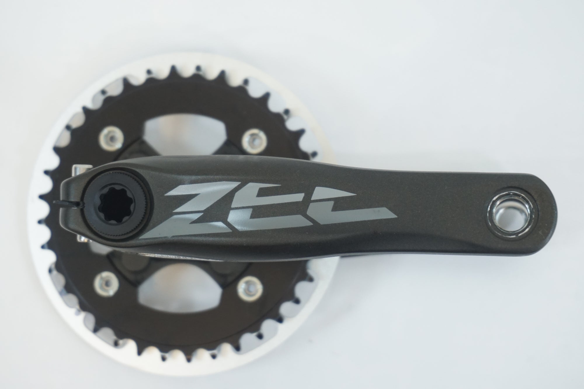 シマノZEE クランク SHIMANO 「シマノ」 ZEE FC-M640 36T 165mm クランク / 有明