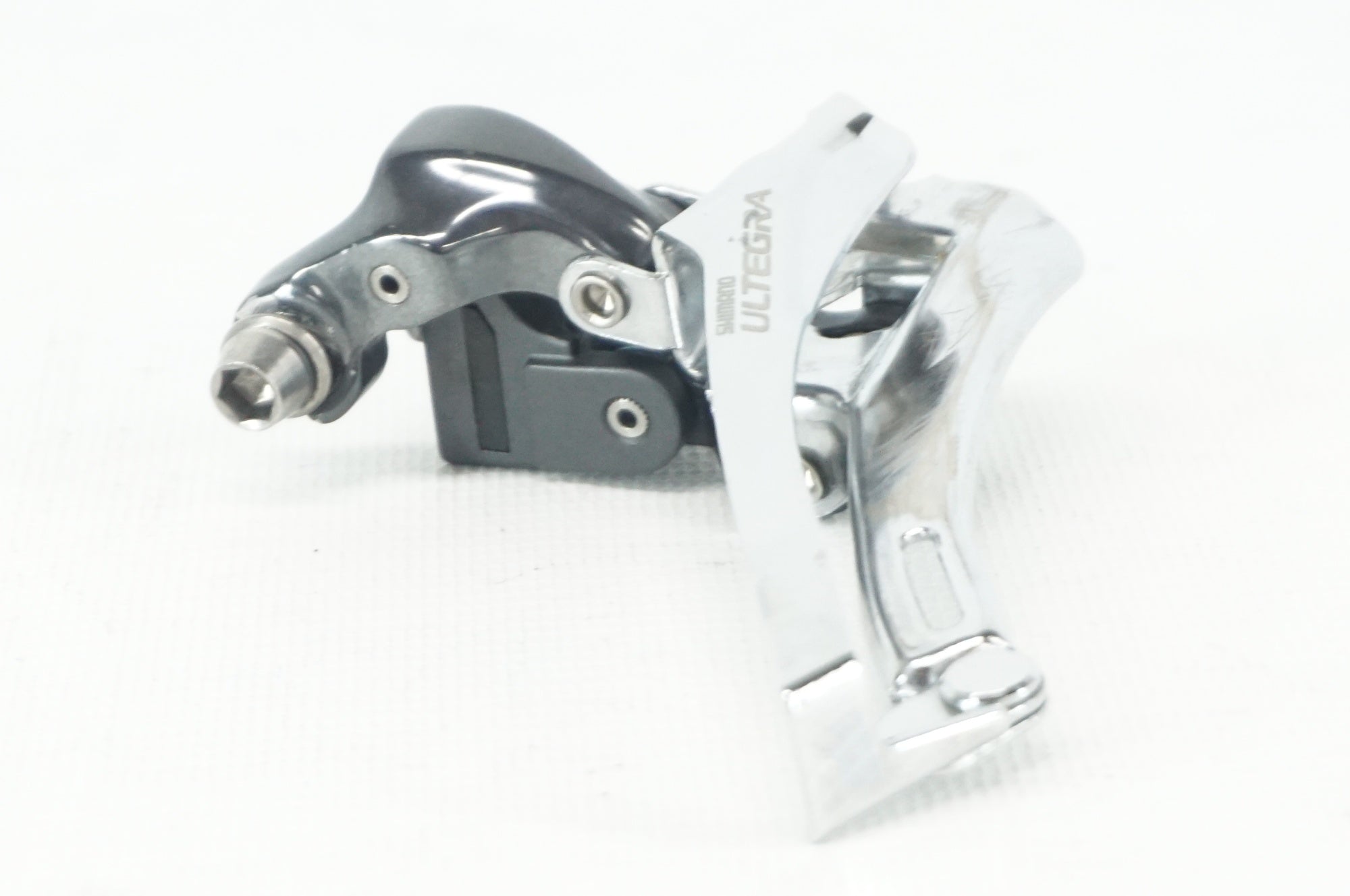 SHIMANO 「シマノ」 ULTEGRA FD-6700 フロントディレイラー / 阪急塚口店