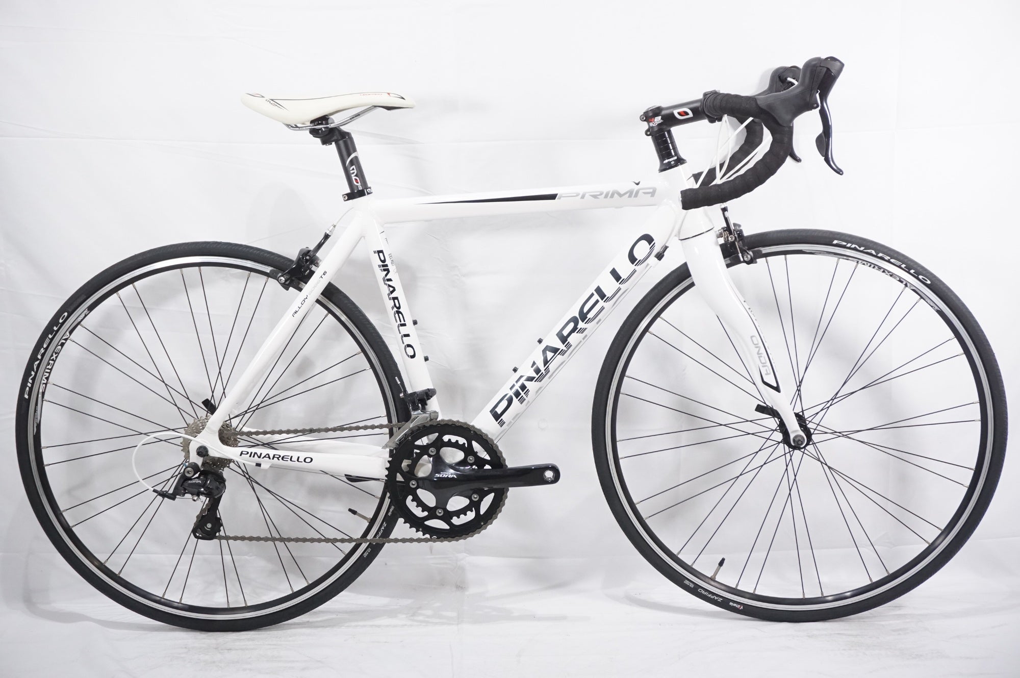 PINARELLO 「ピナレロ」 PRIMA 2015年モデル ロードバイク / AKIBA店