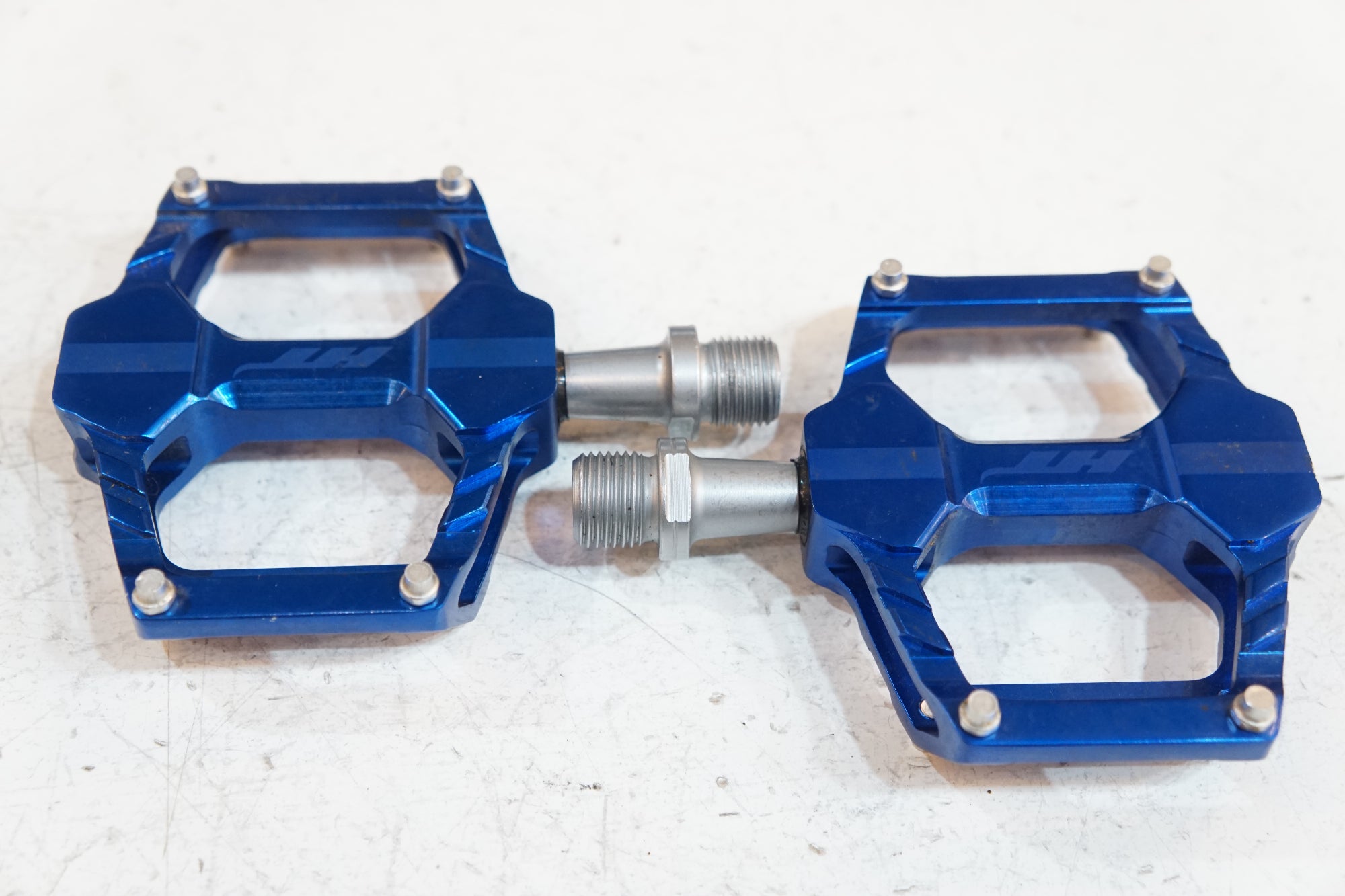 HT 「エイチティー」 AR06 ペダル / バイチャリ浦和ベース