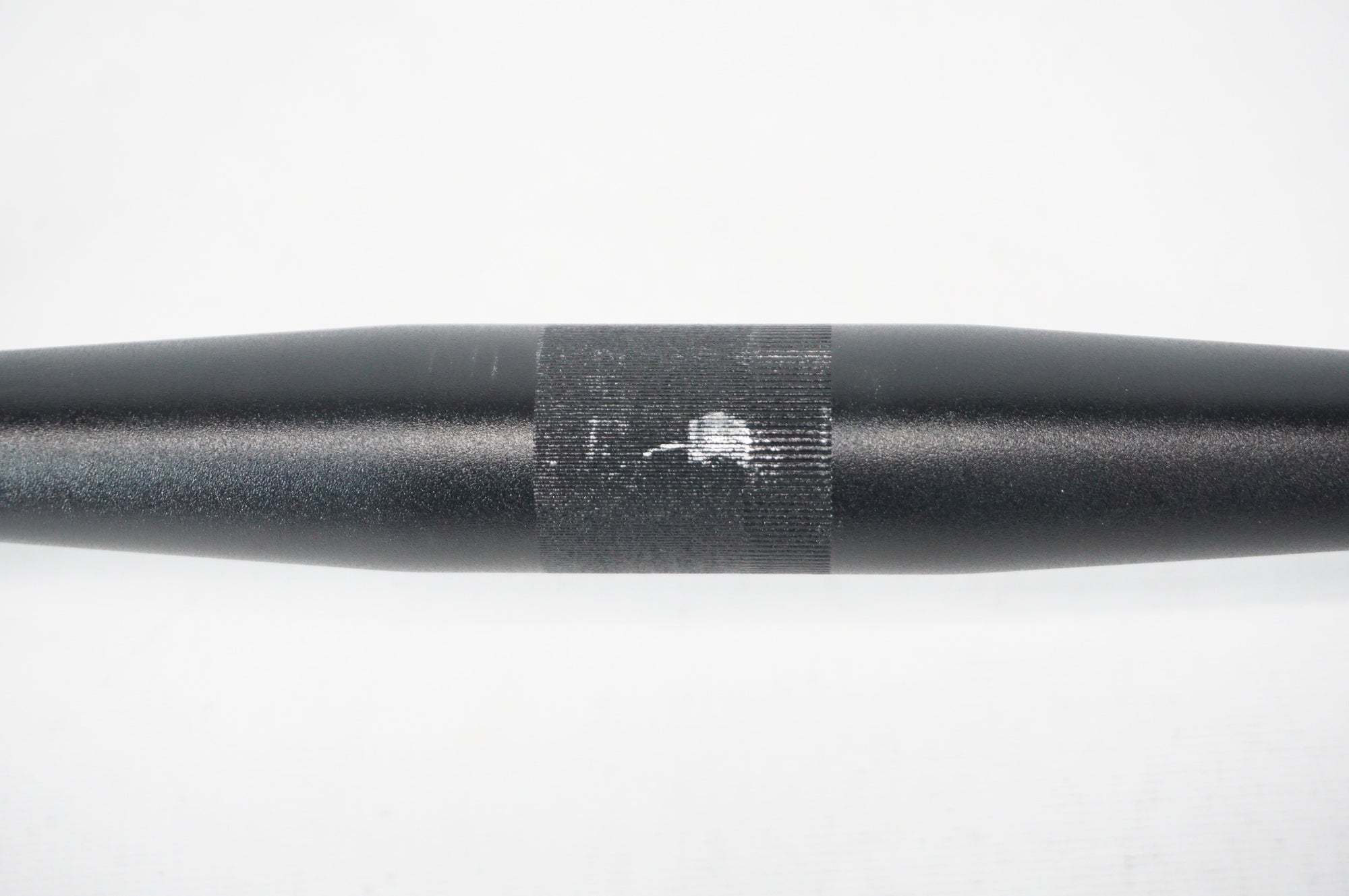 ブランド不明 Φ31.8 560mm ハンドルバー / 阪急塚口店