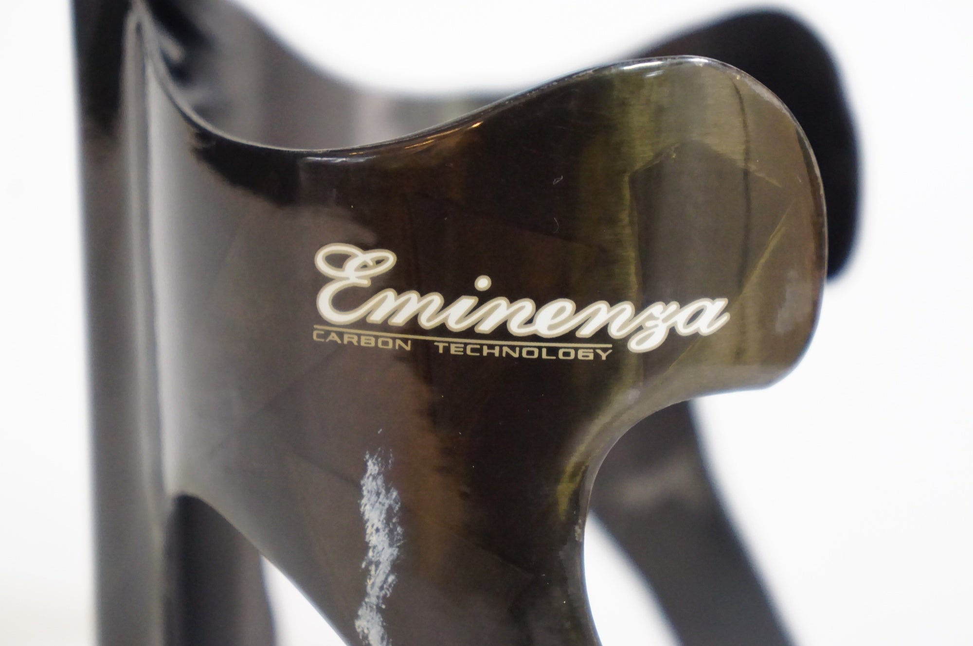 EMINENZA 「エミネンザ」 カーボンボトルケージ / 熊谷本店
