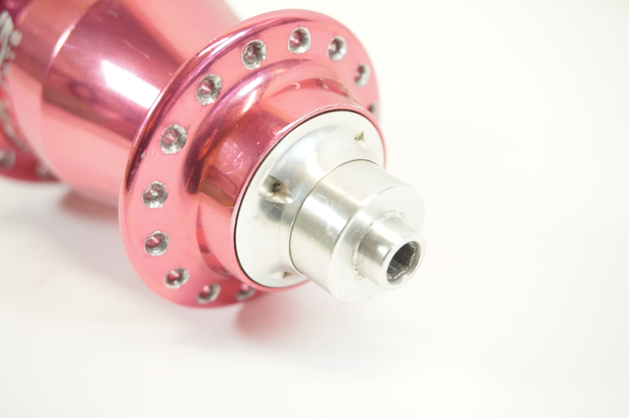 CHRIS KING 「クリスキング」 CLASSIC 130mm 32H SHIMANO 10S リアハブ / 宇都宮店