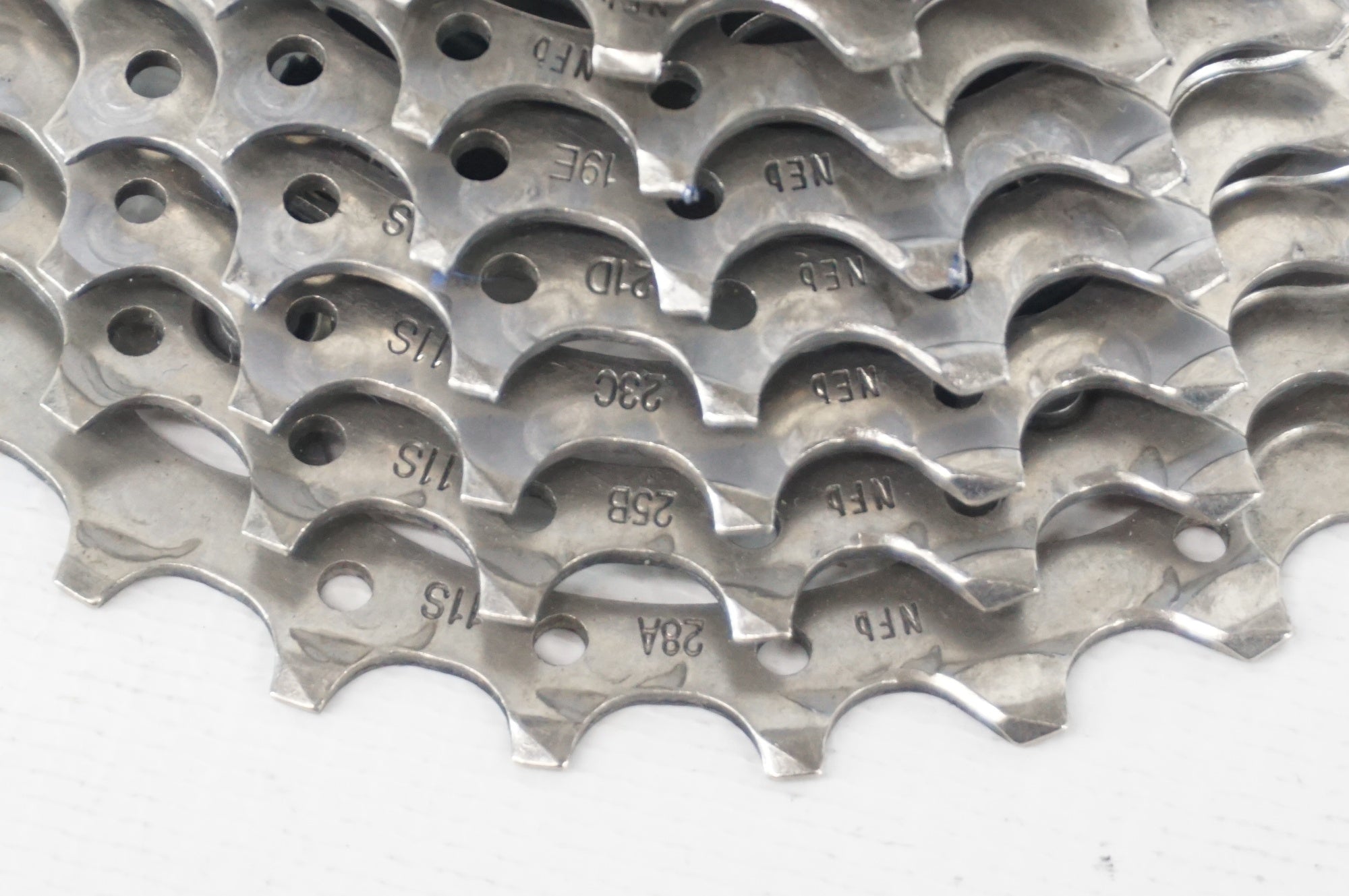 SHIMANO 「シマノ」 105 CS-5800 11-28T スプロケット / 阪急塚口店