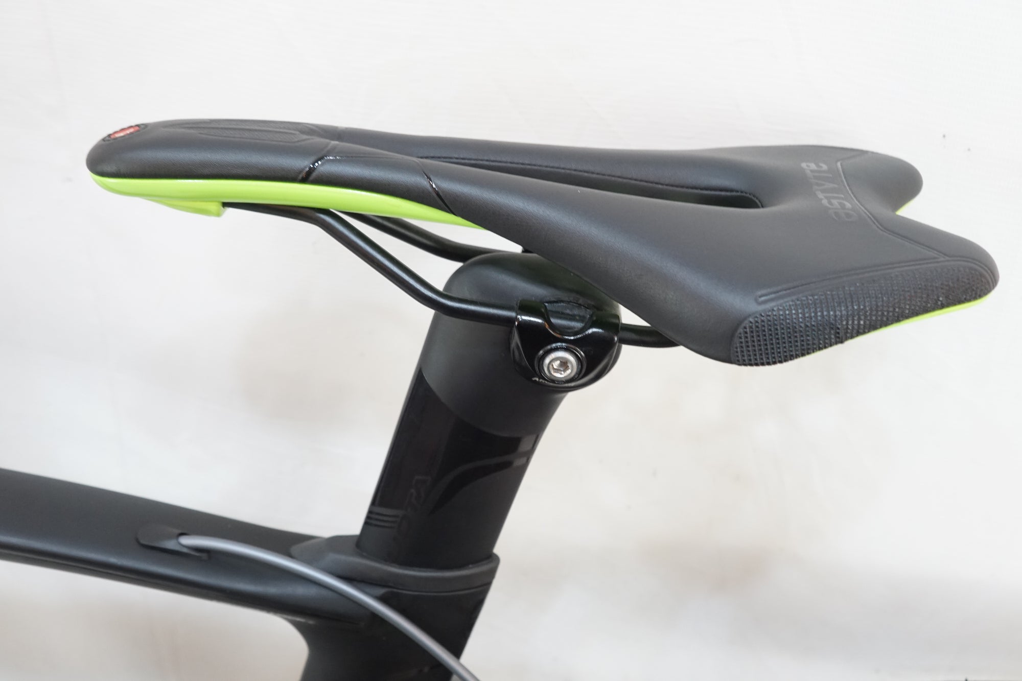 KUOTA 「クオータ」 KRYON 2017年モデル ロードバイク / バイチャリ 
