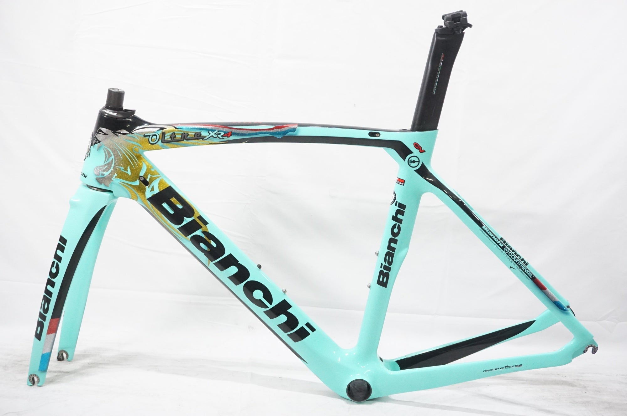 BIANCHI 「ビアンキ」 OLTRE XR4 FLANDERS LION 2019年モデル フレームセット / AKIBA店