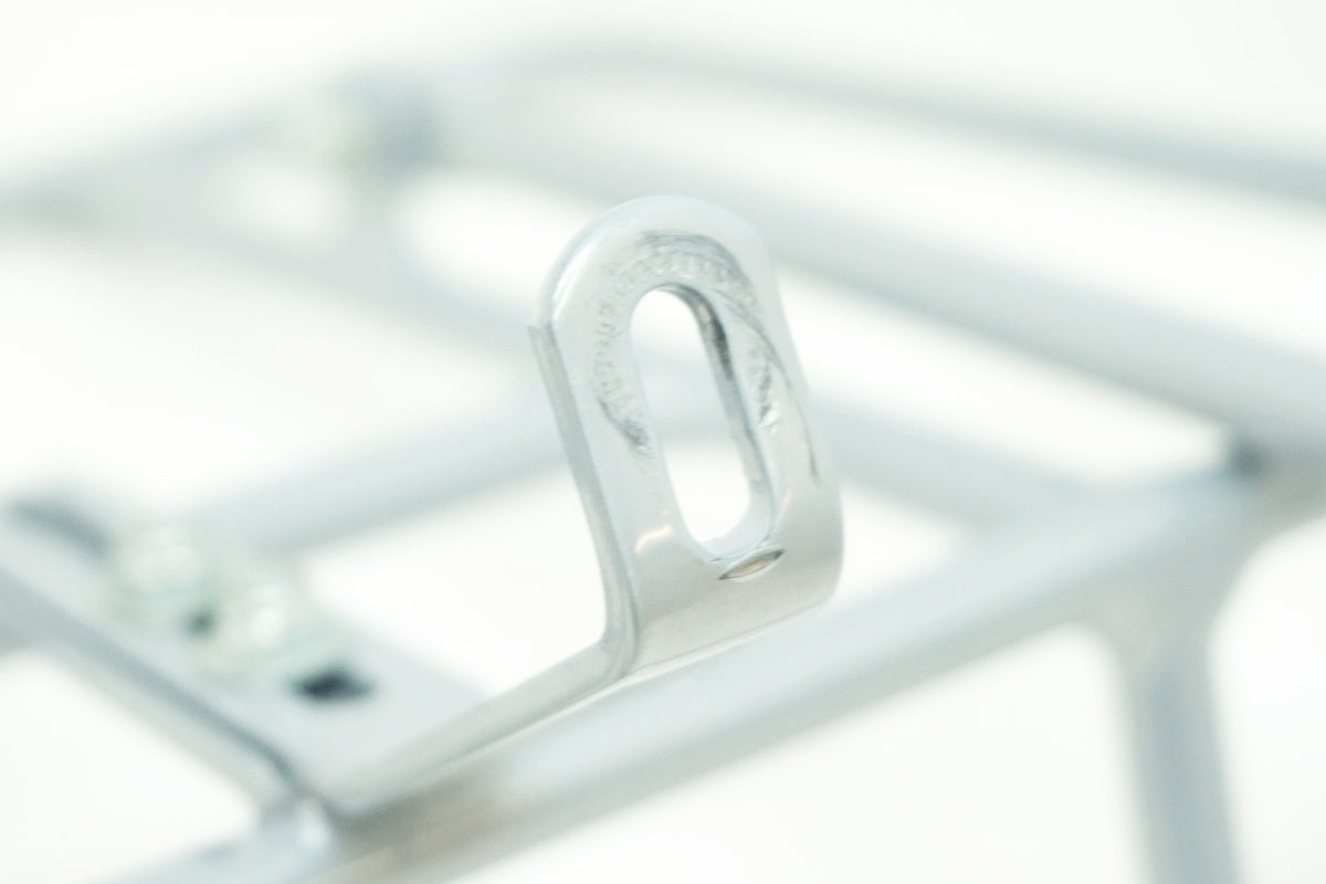 ADEPT 「アデプト」 フロントキャリア / 大阪美原北インター店