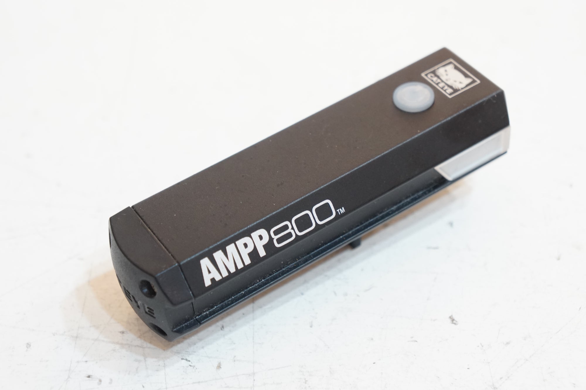 【新品.未使用】キャットアイライトAMPP800＋RAPID Xのセット品 FUKAYA×CATEYEコラボライト「AMPP800 Stealth」限定発売