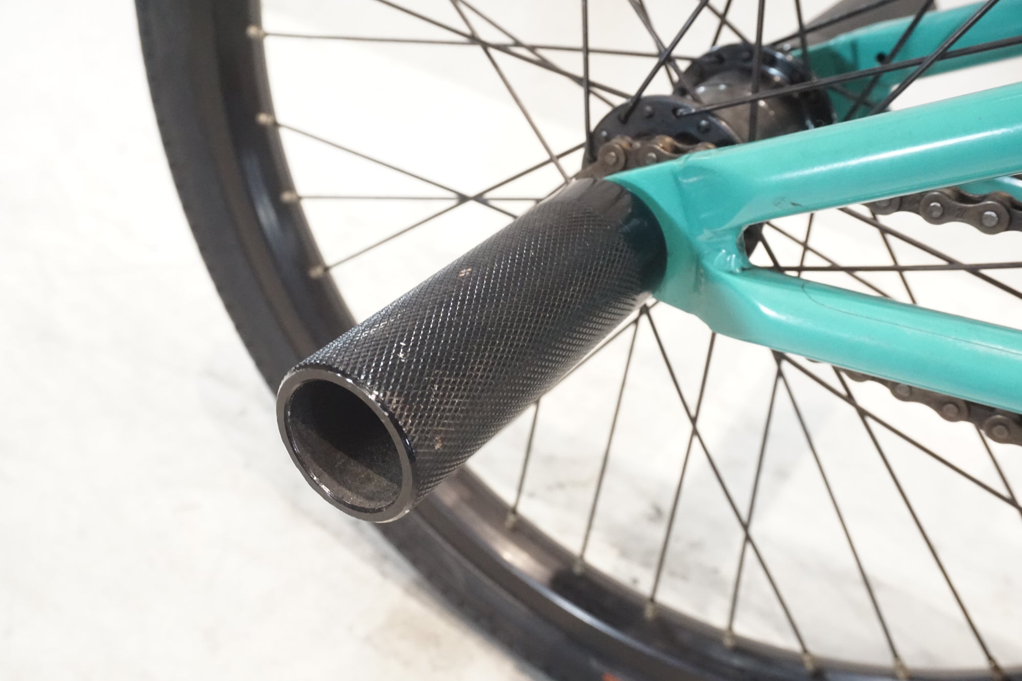 ARES BIKES 20インチ　中古 ARESBIKES/アーレスバイク 20インチBMX - メルカリ