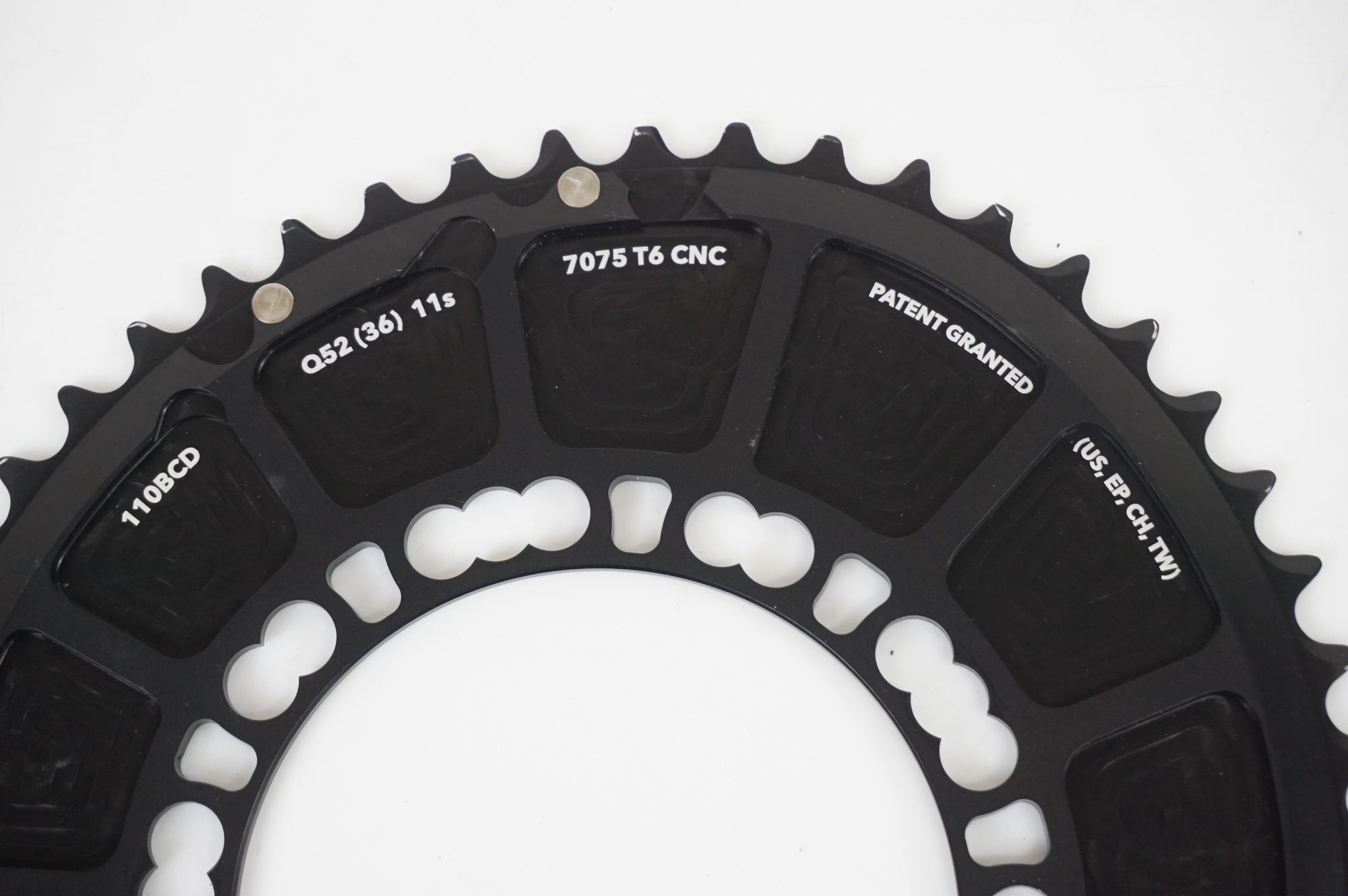 ROTOR 「ローター」 Q-RING CARBON 52T チェーンリング / 大宮店