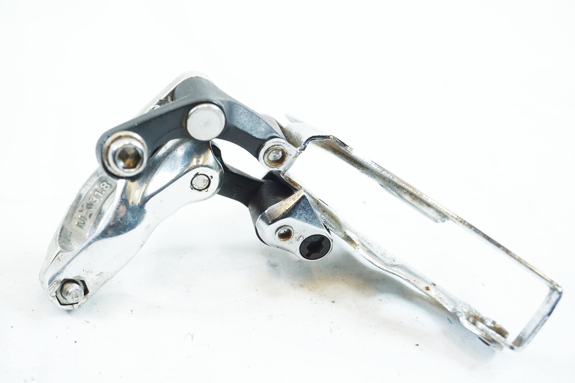 SHIMANO 「シマノ」 DEORE XT FD-M737 フロントディレイラー / 有明