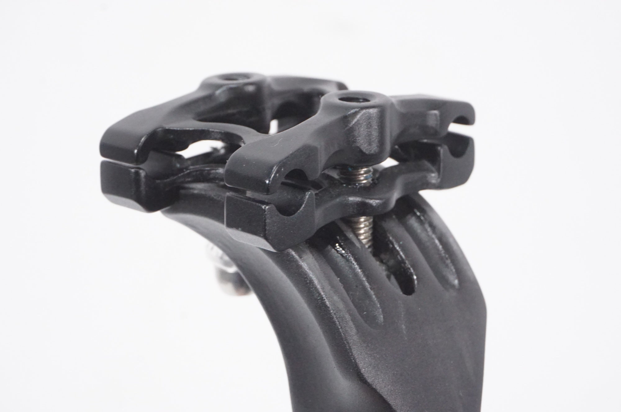 MOST 「モスト」 φ31.6 300mm シートポスト / AKIBA店