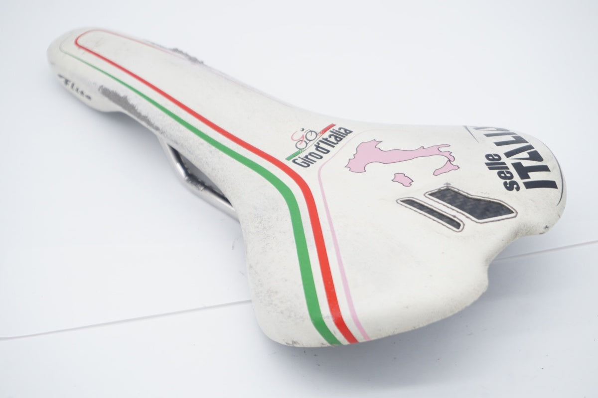 SELLE ITALIA 「セラ イタリア」 GIRO DE ITALIA サドル / 滋賀