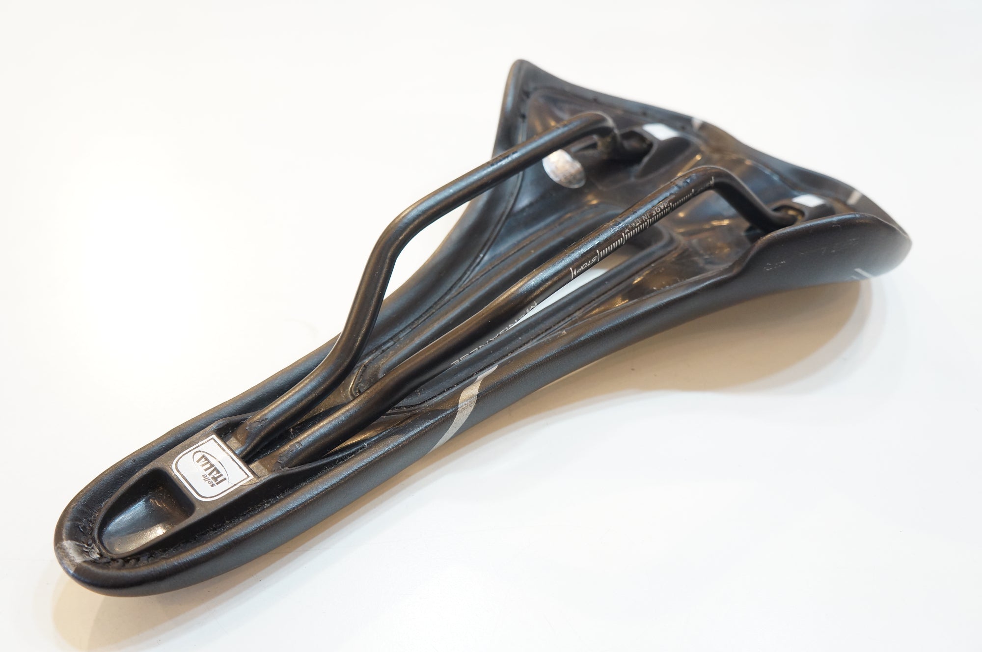 SELLE ITALIA 「セライタリア」 SLR サドル / バイチャリ浦和ベース