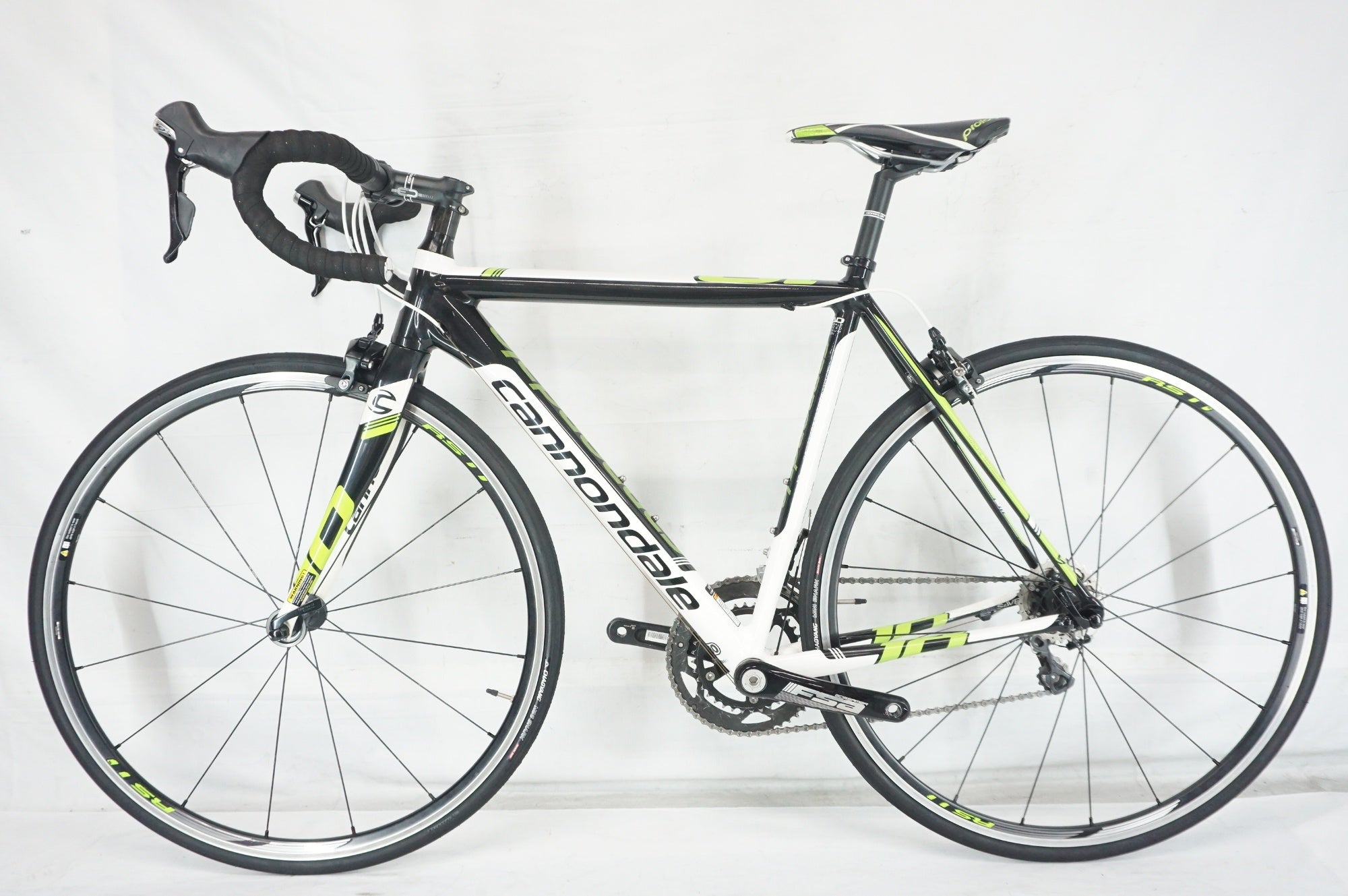 Cannondale ロードバイク CAAD10 2015年 58サイズ CANNONDALE 「キャノンデール」 CAAD10 2015年モデル ロードバイク