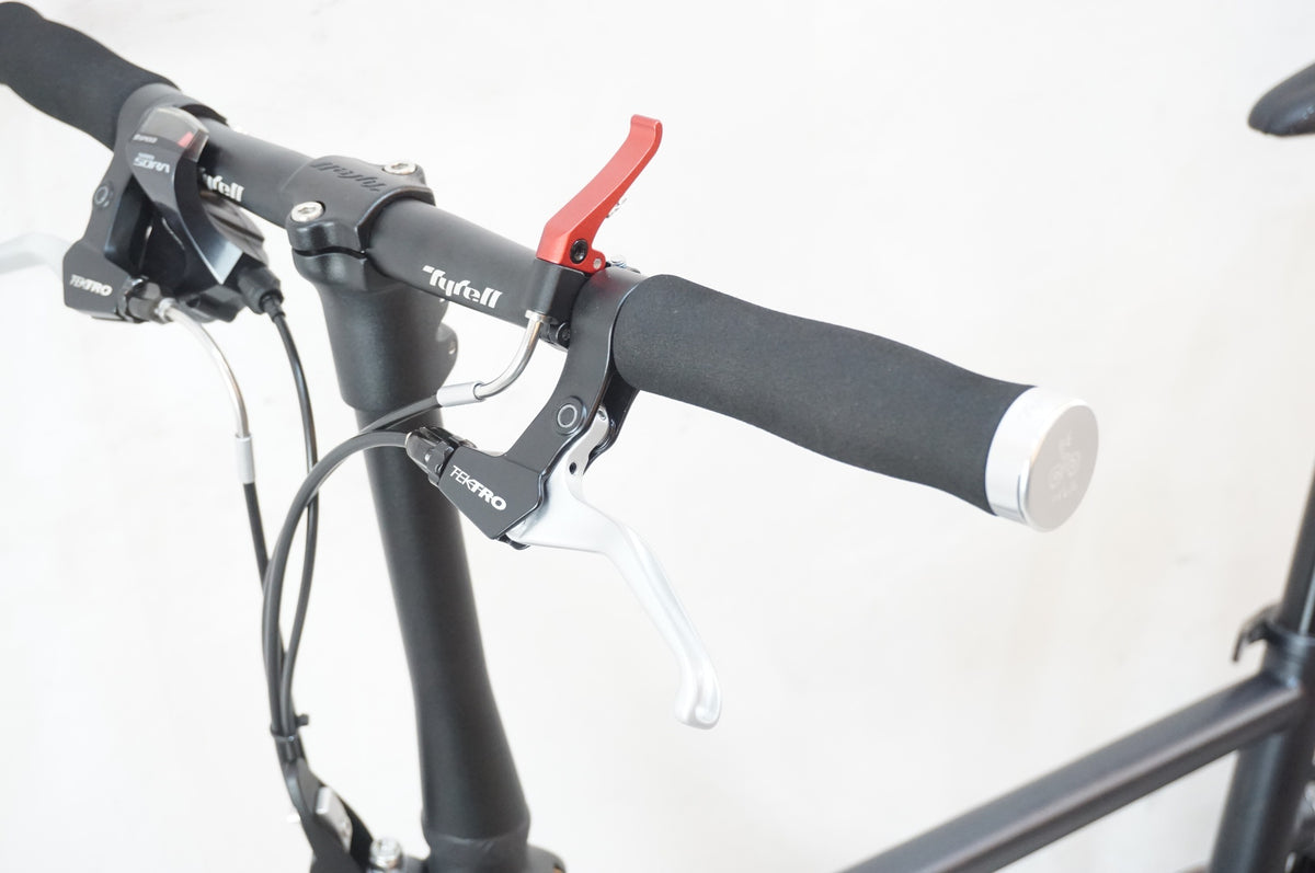 TYRELL 「タイレル」 IVE SPORTS 2022年モデル 18インチ 折り畳み自転車 / 浦和ベース
