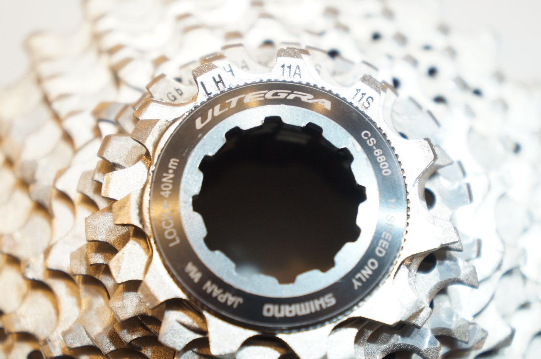 SHIMANO 「シマノ」 ULTEGRA CS-6800 11-28T スプロケット / バイチャリ浦和ベース