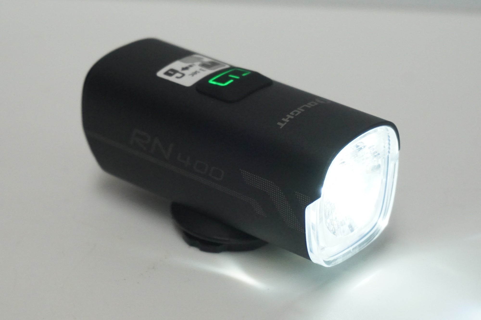 OLIGHT 「オーライト」 RN400 フロントライト / 福岡店