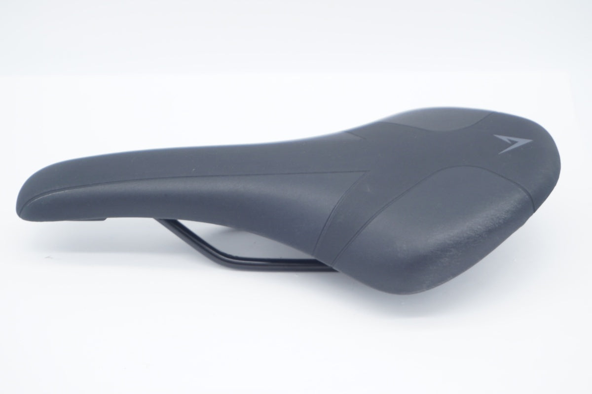 VELOMANN 「ヴェロマーン」 サドル / 滋賀大津店