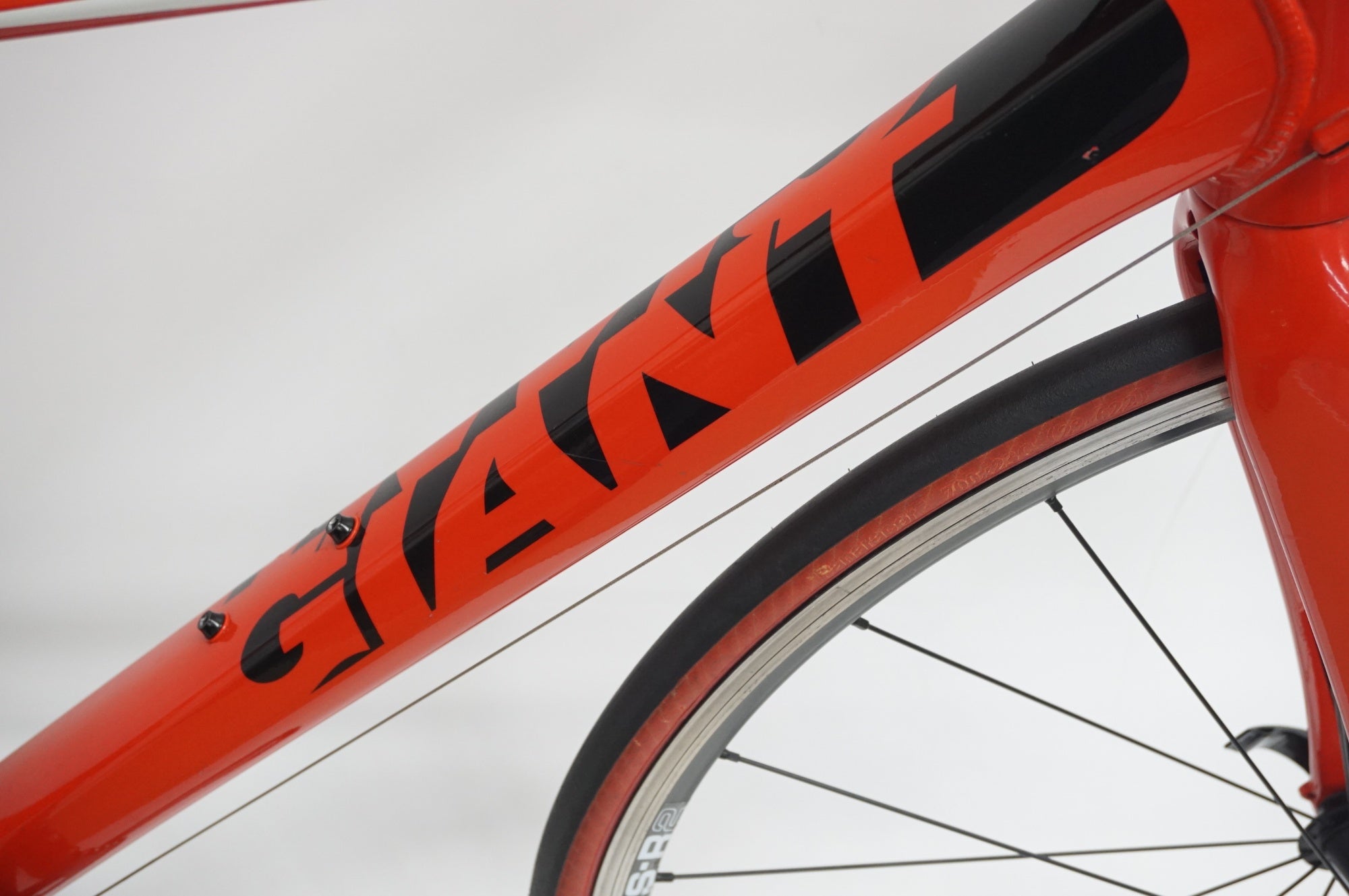 GIANT 「ジャイアント」 DEFY3 2013年モデル ロードバイク / 福岡店