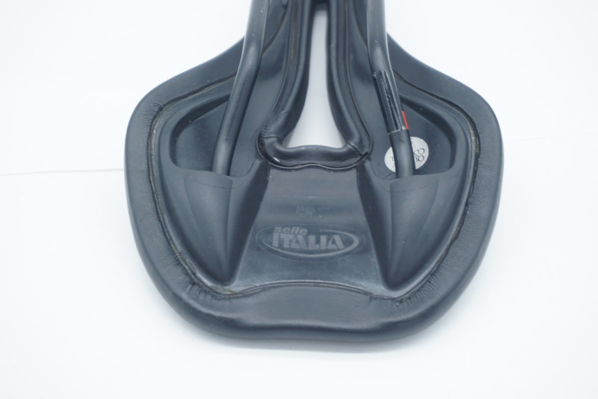 SELLE ITALIA 「セラ イタリア」 XR GEL FLOW サドル/ 滋賀大津店