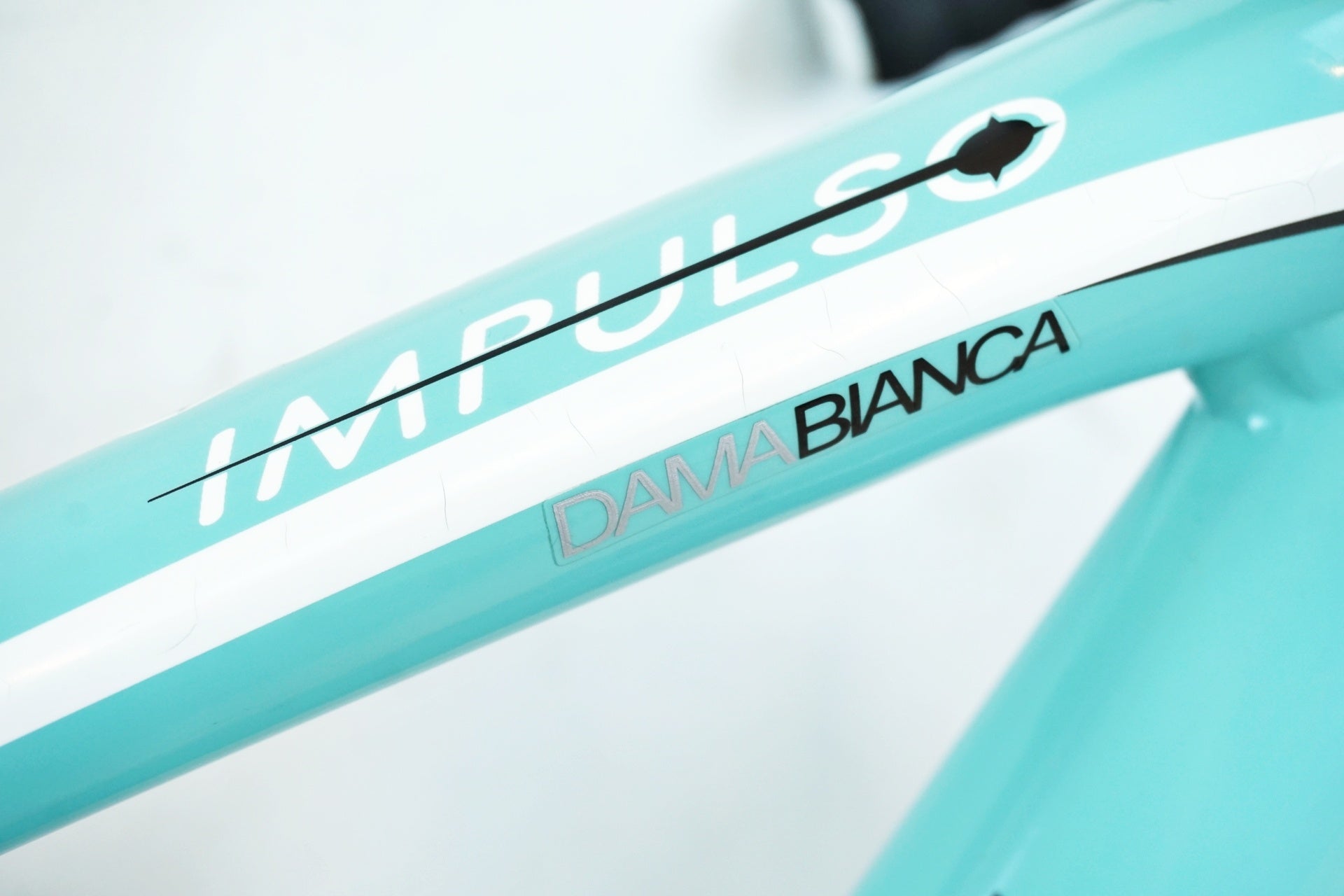 BIANCHI 「ビアンキ」 IMPULSO 105 2016年モデル ロードバイク / 有明