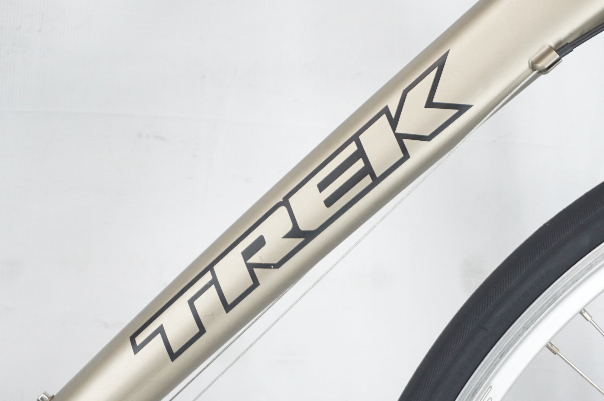 TREK 「トレック」 7.5FX 2010年モデル クロスバイク / 阪急塚口店