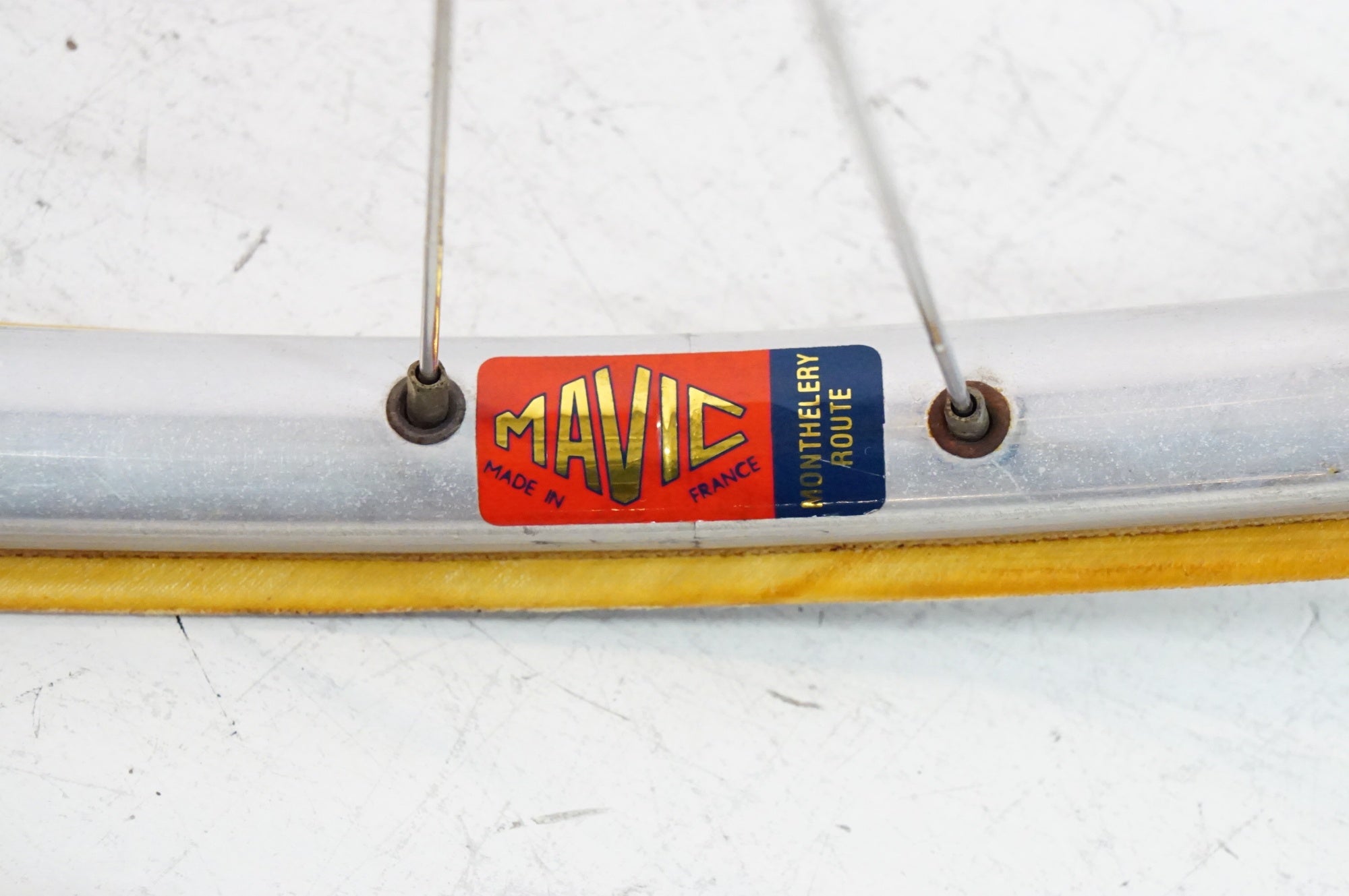 MAVIC MONTHLERY LEGERE ホイール SHIMANOハブ SHIMANO 「シマノ」 ハブ MAVIC リム ホイールセット / 熊谷本店