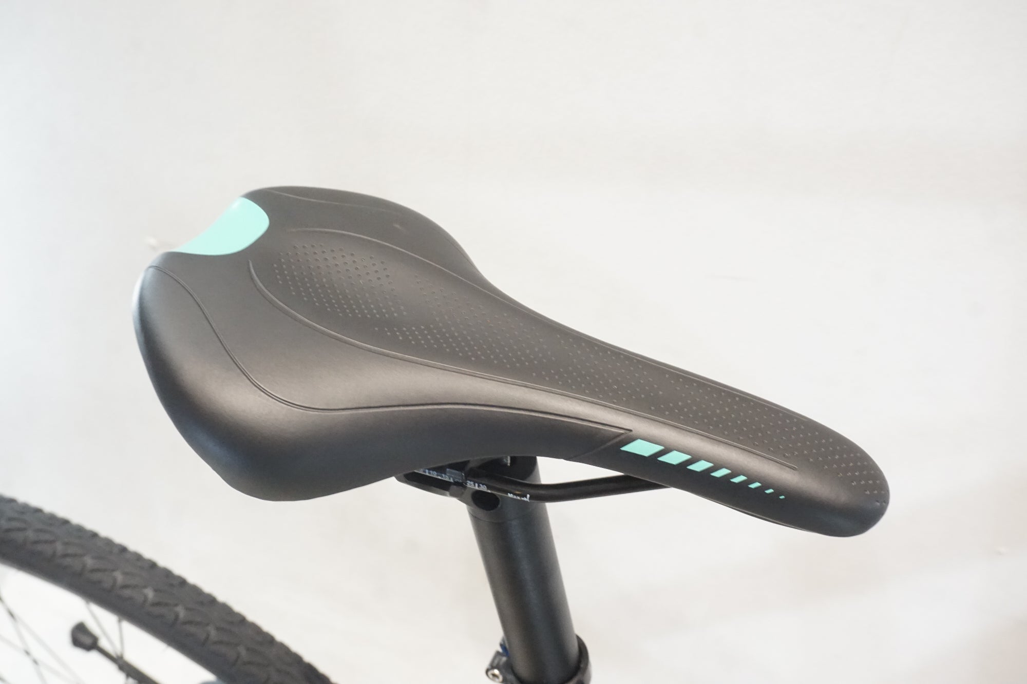 BIANCHI 「ビアンキ」 C-SPORT2 DISC 2020年モデル クロスバイク