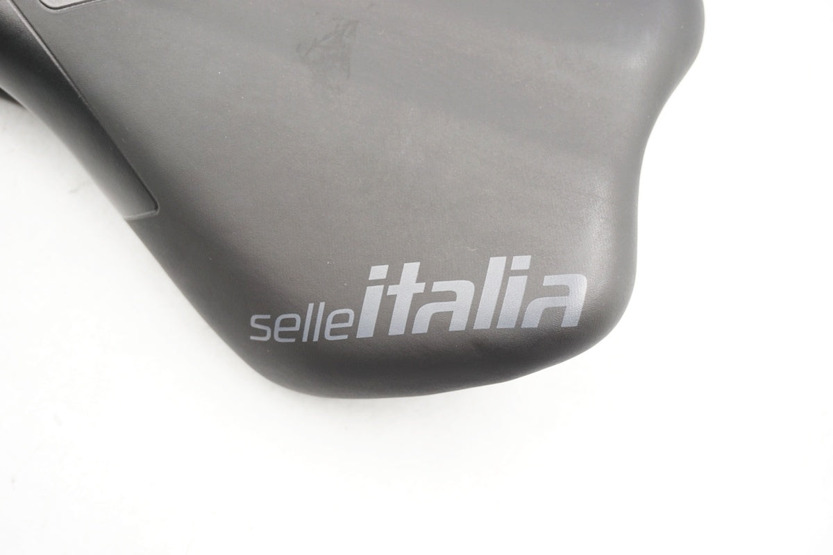 SELLE ITALIA 「セライタリア」 X3 サドル / 奈良店