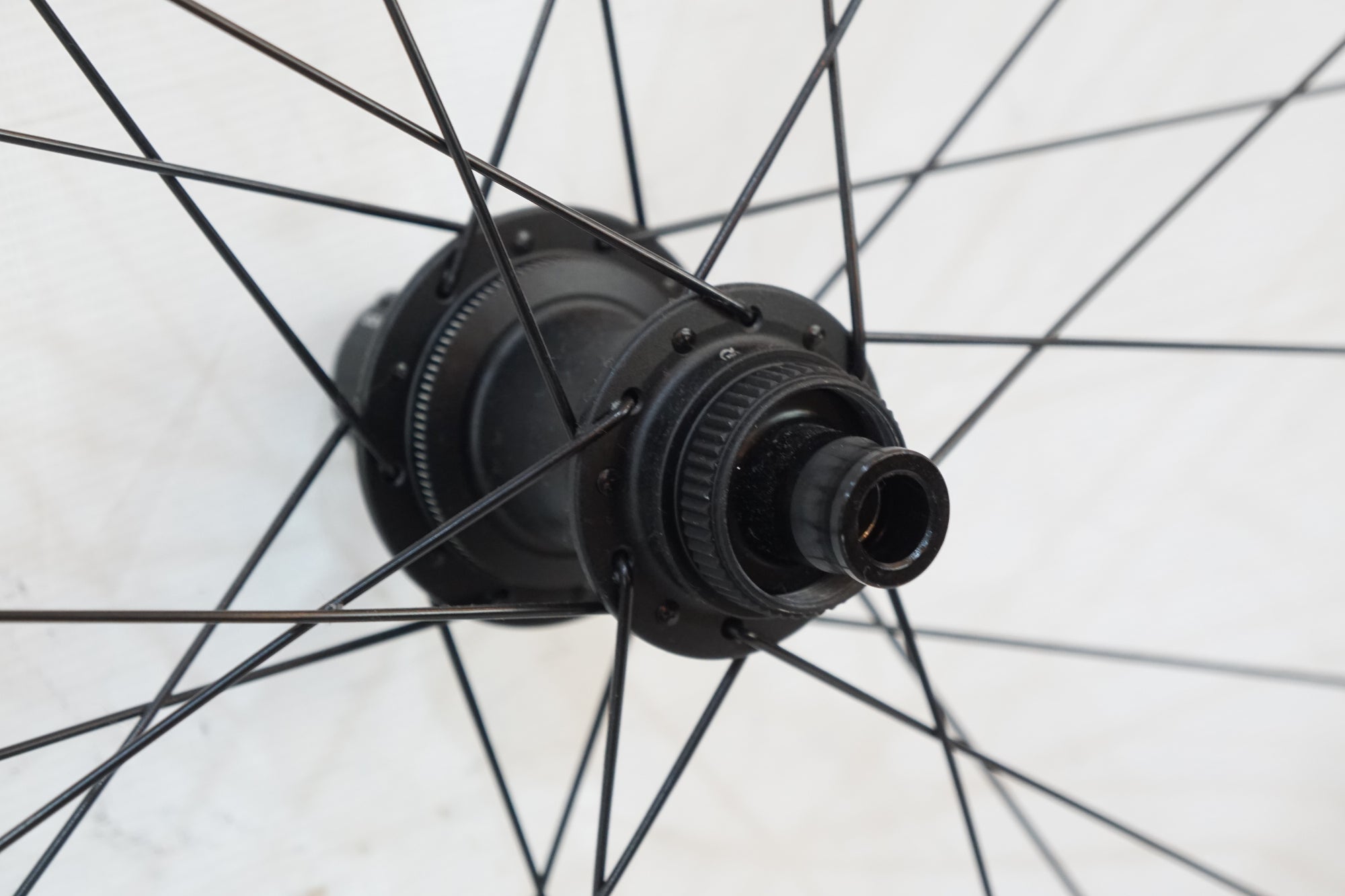 BONTRAGER 「ボントレガー」 PARADIGM COMP25 シマノ11速 622×25C ホイールセット / バイチャリ浦和ベース