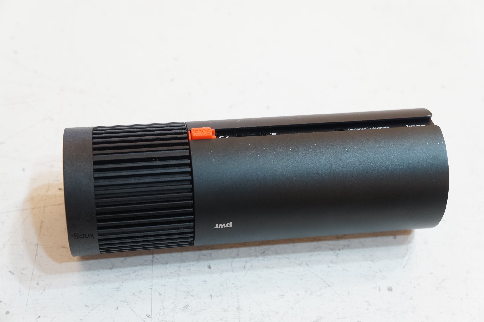 KNOG 「ノグ」 PWR MOUNTAIN 2000L フロントライト / バイチャリ浦和ベース