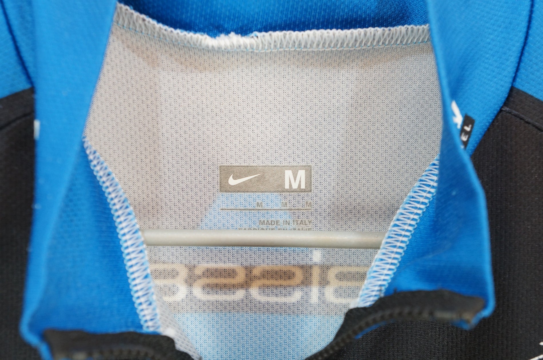 NIKE 「ナイキ」 TREK DISCOVERY Mサイズ 半袖ジャージ / バイチャリ浦和ベース